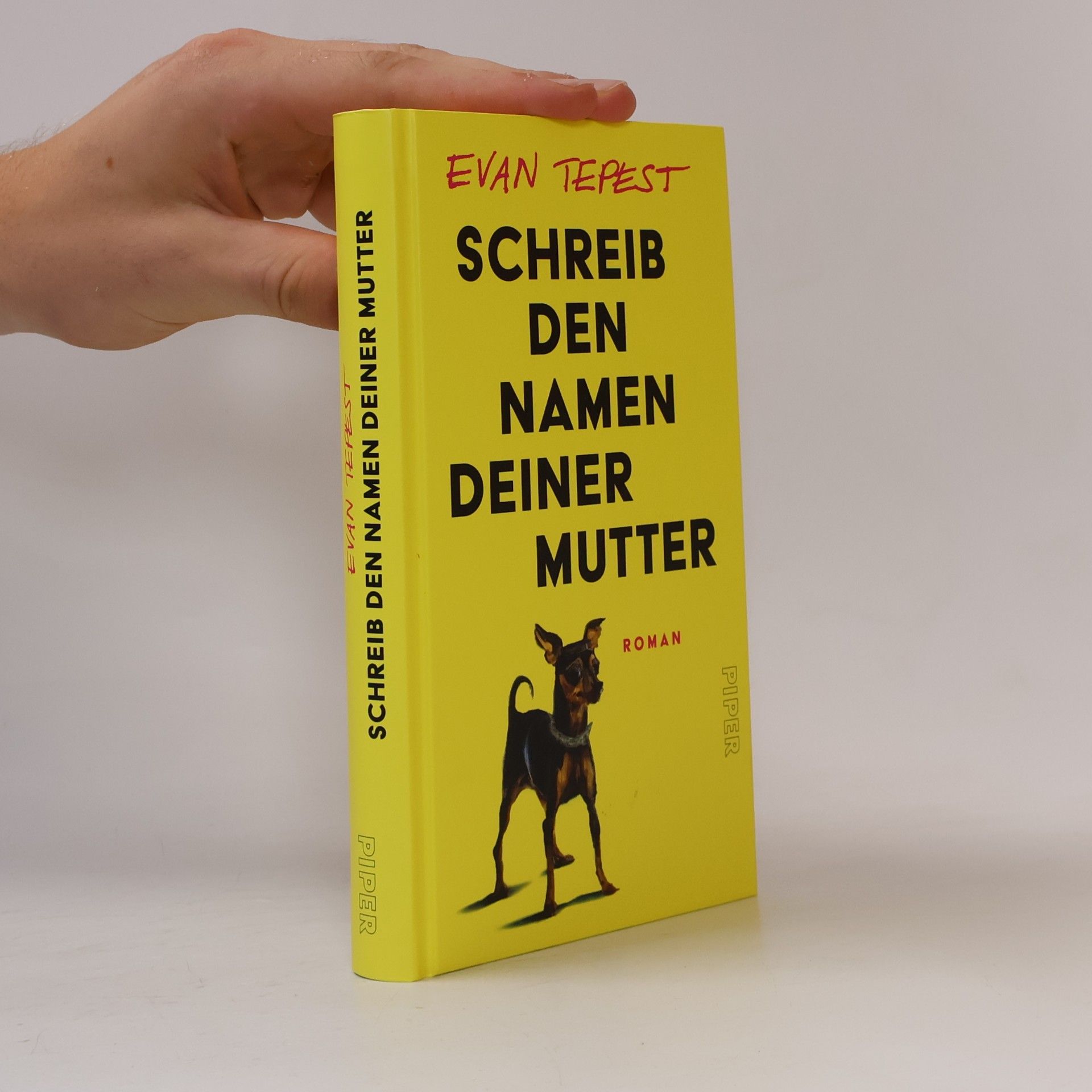 Schreib den Namen deiner Mutter