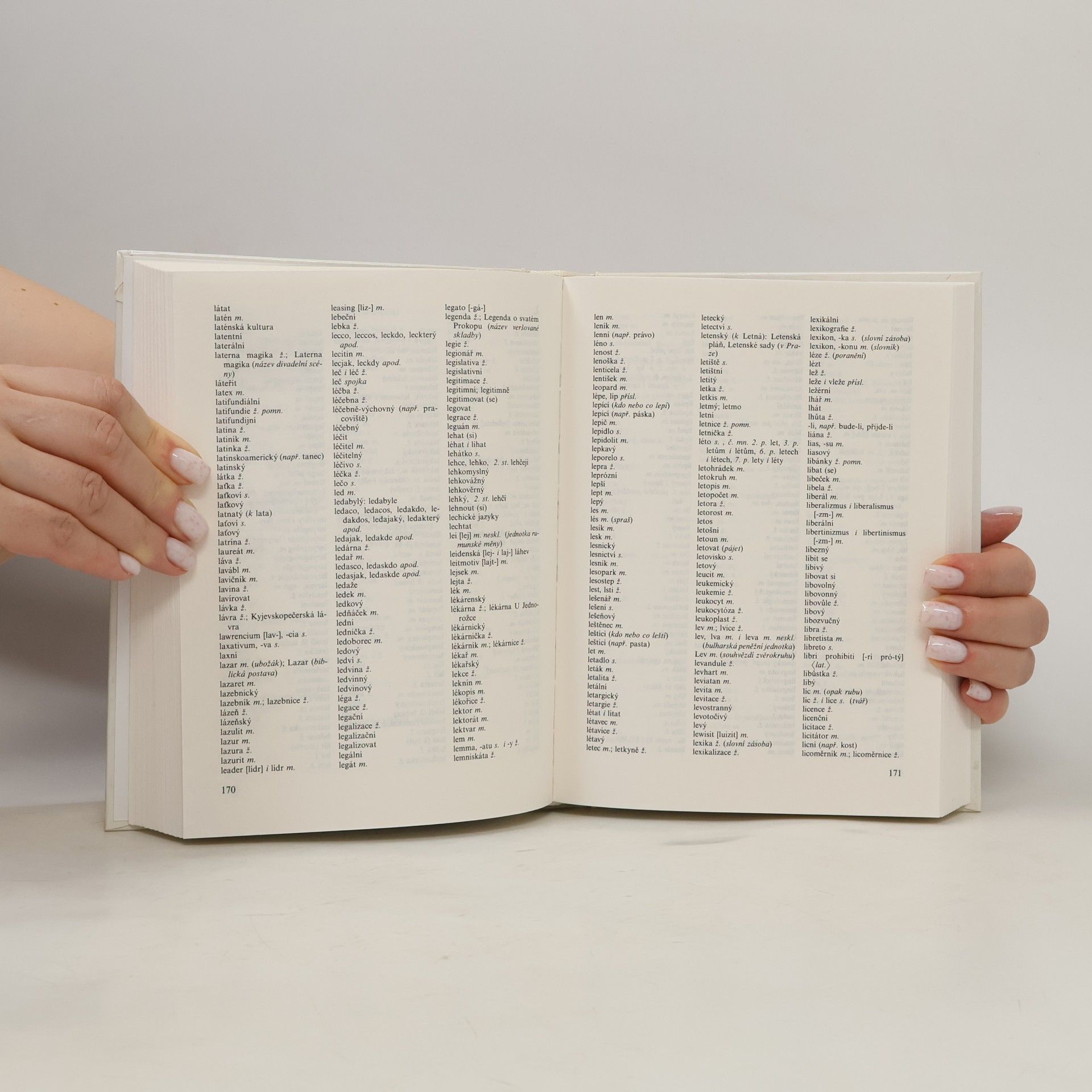 Autores varios Akademická pravidla českého pravopisu