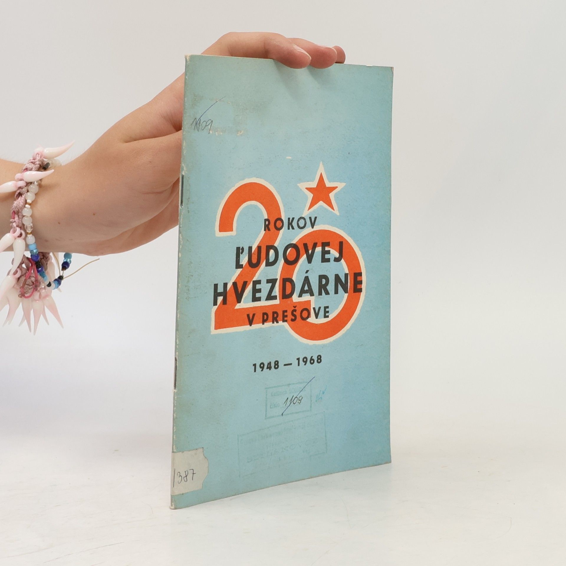 Autorenkollektiv 20 rokov Ľudovej hvezdárne v Prešove (1948 – 1968).