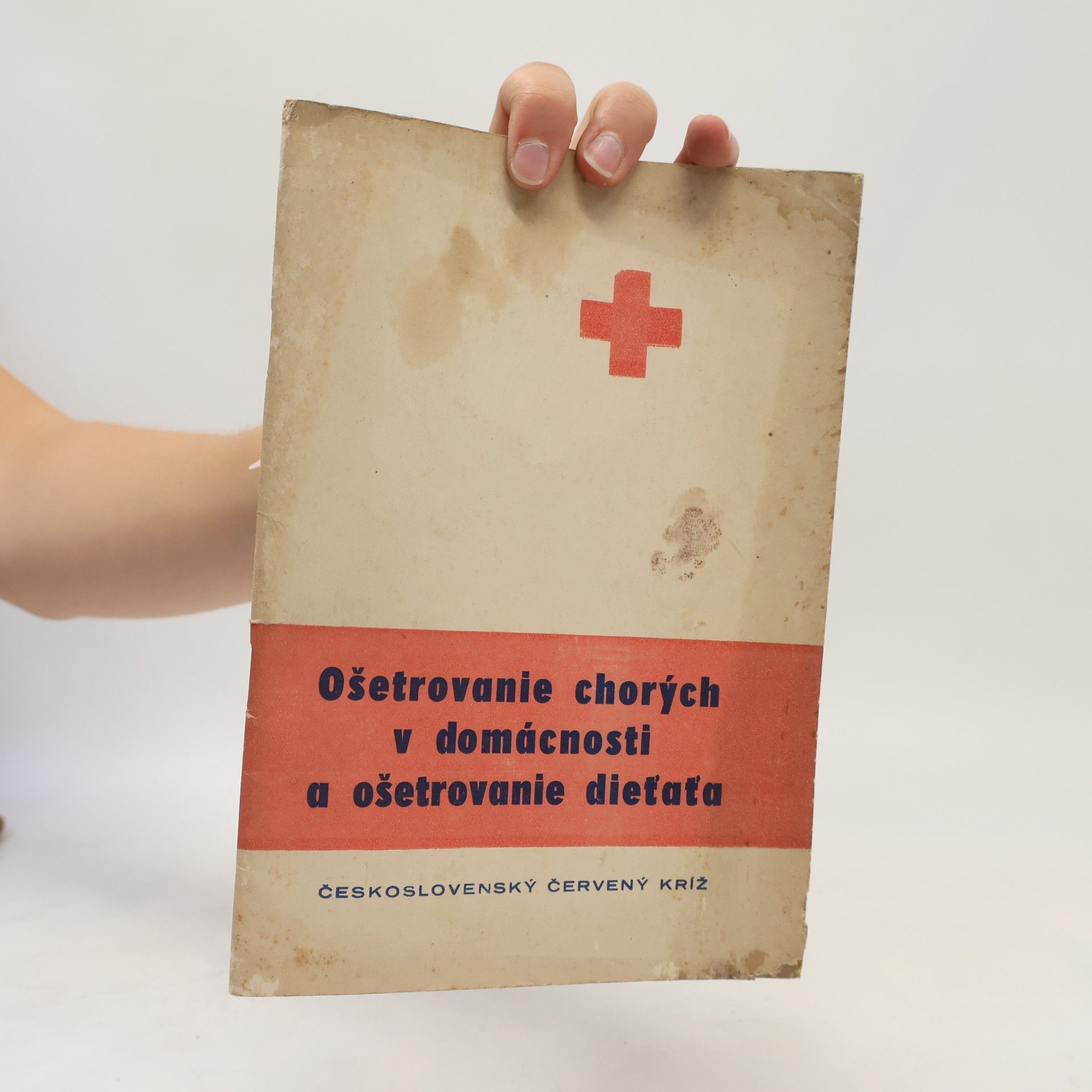 Kolektív autorov Ošetrovanie chorých v domácnosti a ošetrovanie dieťaťa