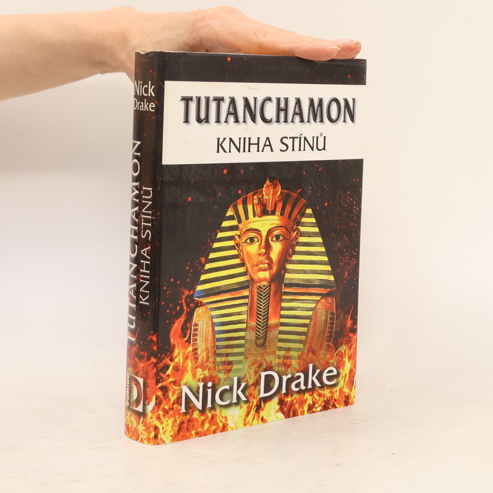 Nick Drake Tutanchamon: Kniha stínů