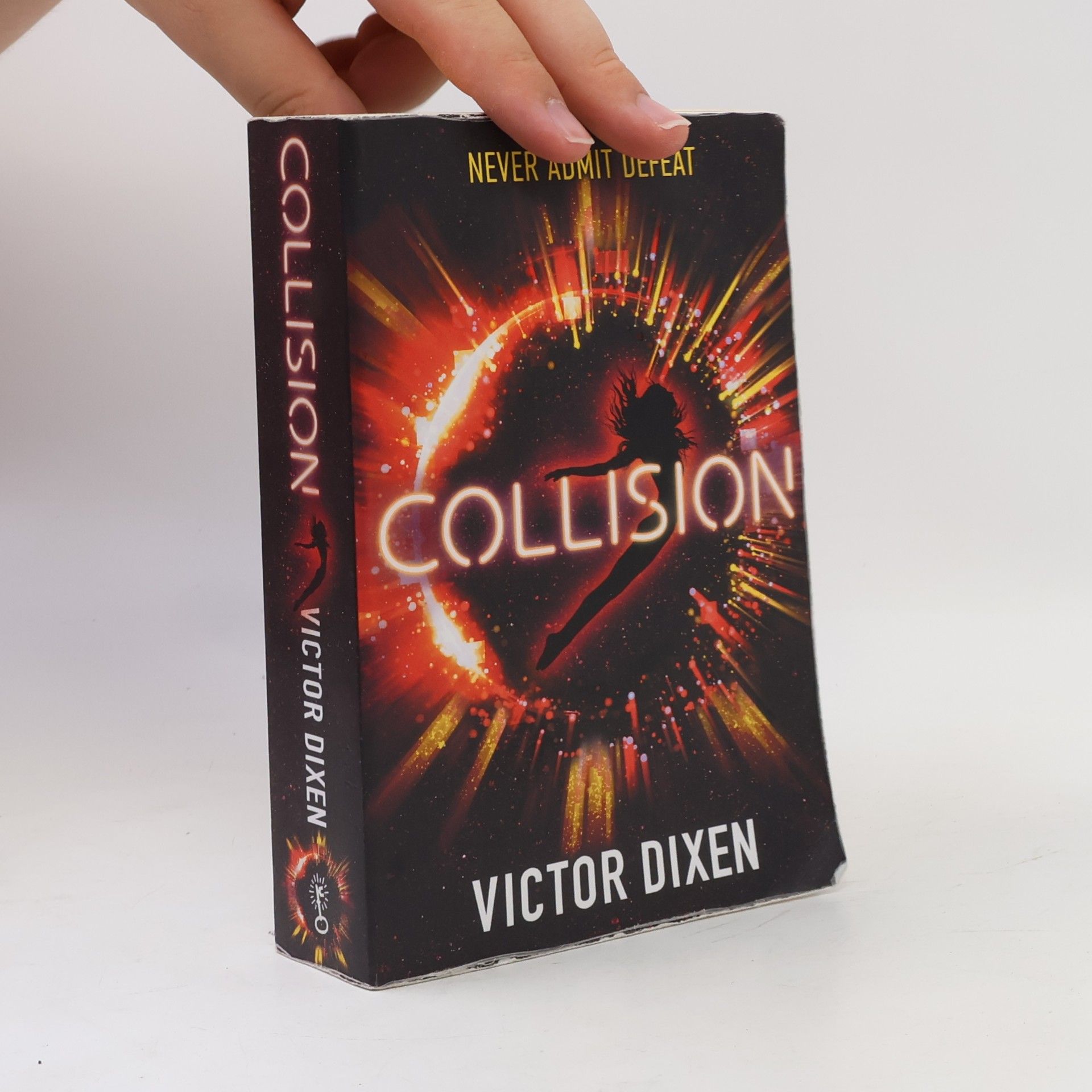 Victor Dixen Collision