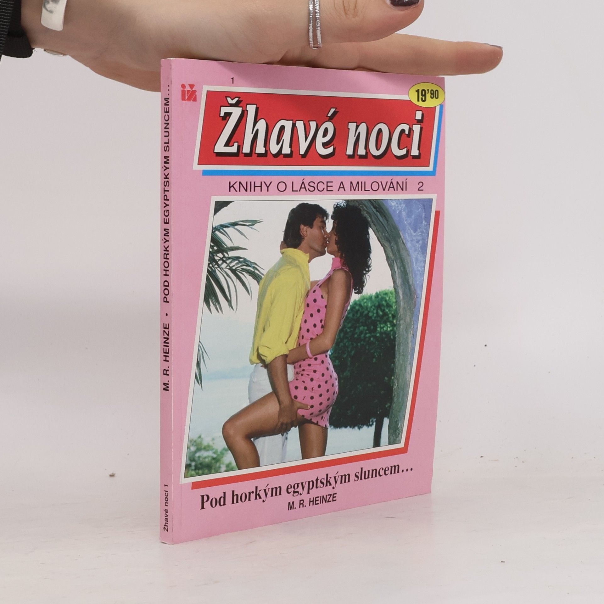 Heinze M. R. Pod horkým egyptským sluncem