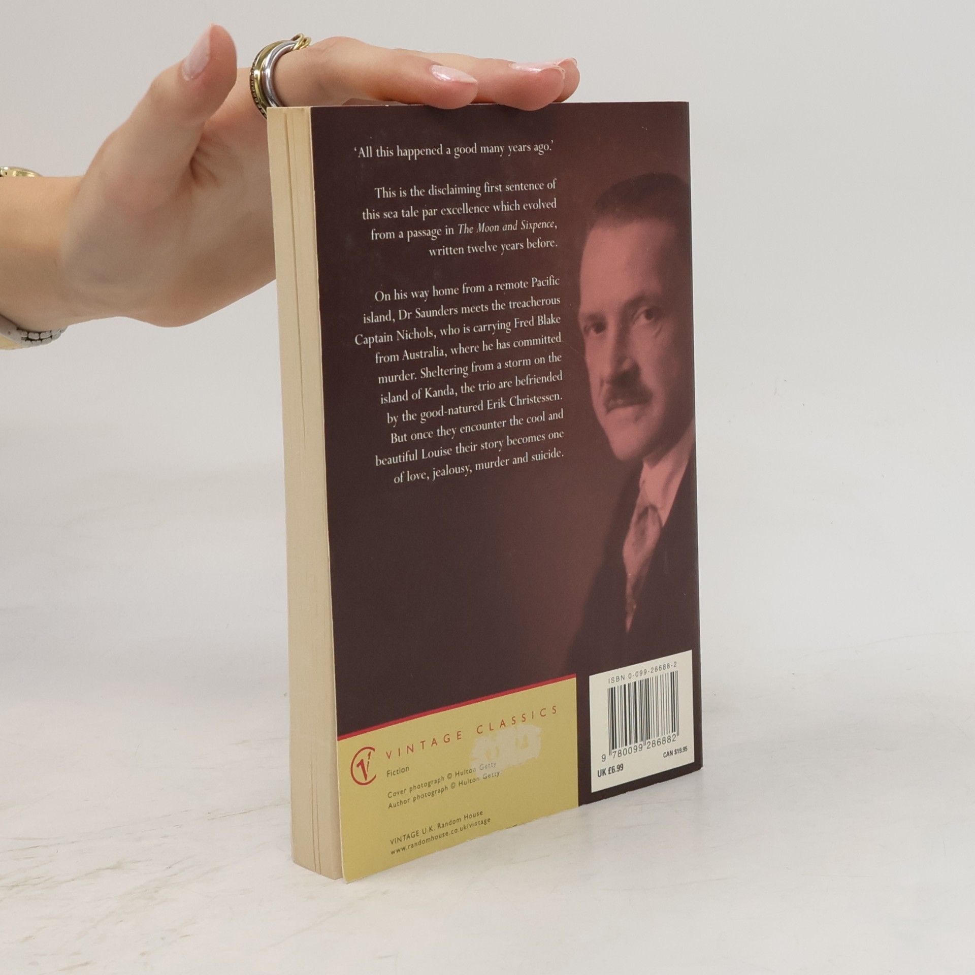 William Somerset Maugham The Narrow Corner