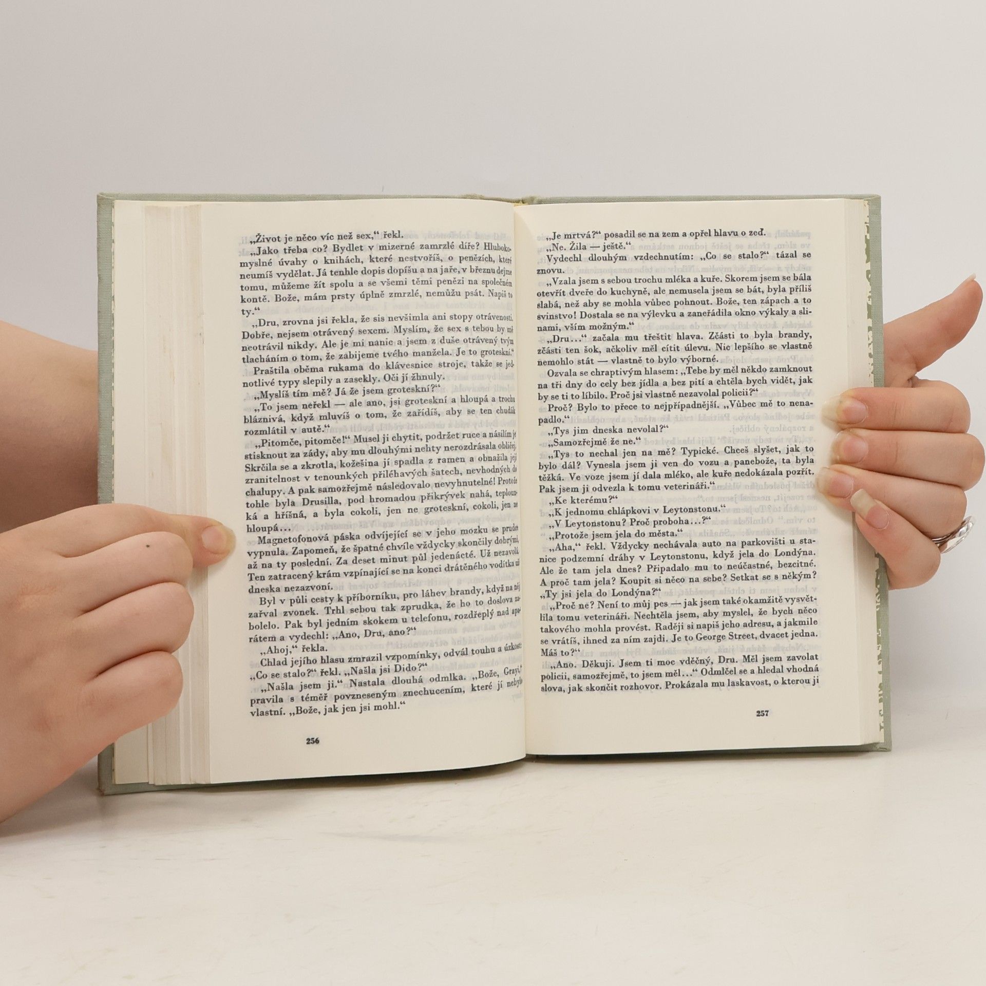 Ruth Rendell Třikrát v blízkosti vraha