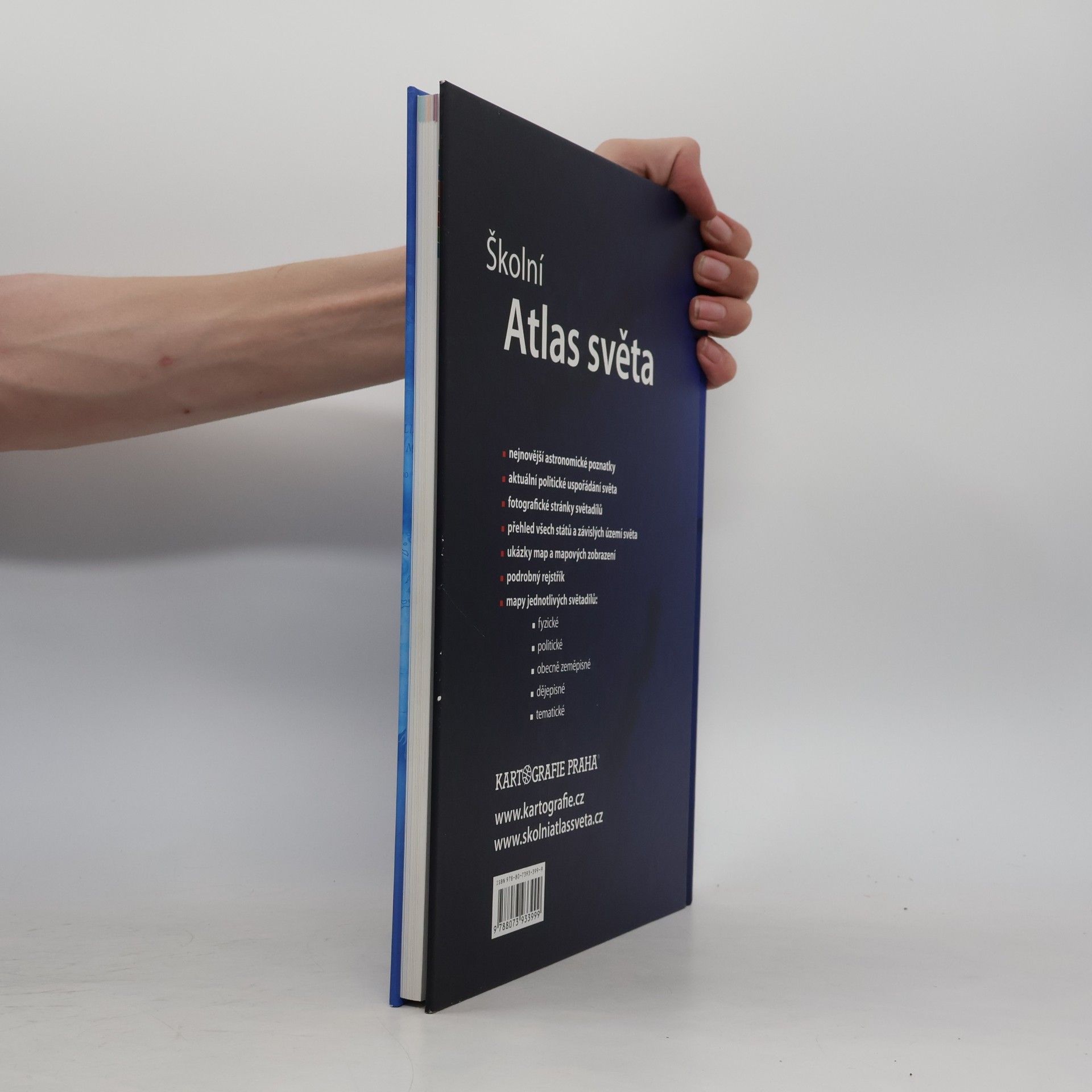 Collectif d'auteurs Školní atlas světa