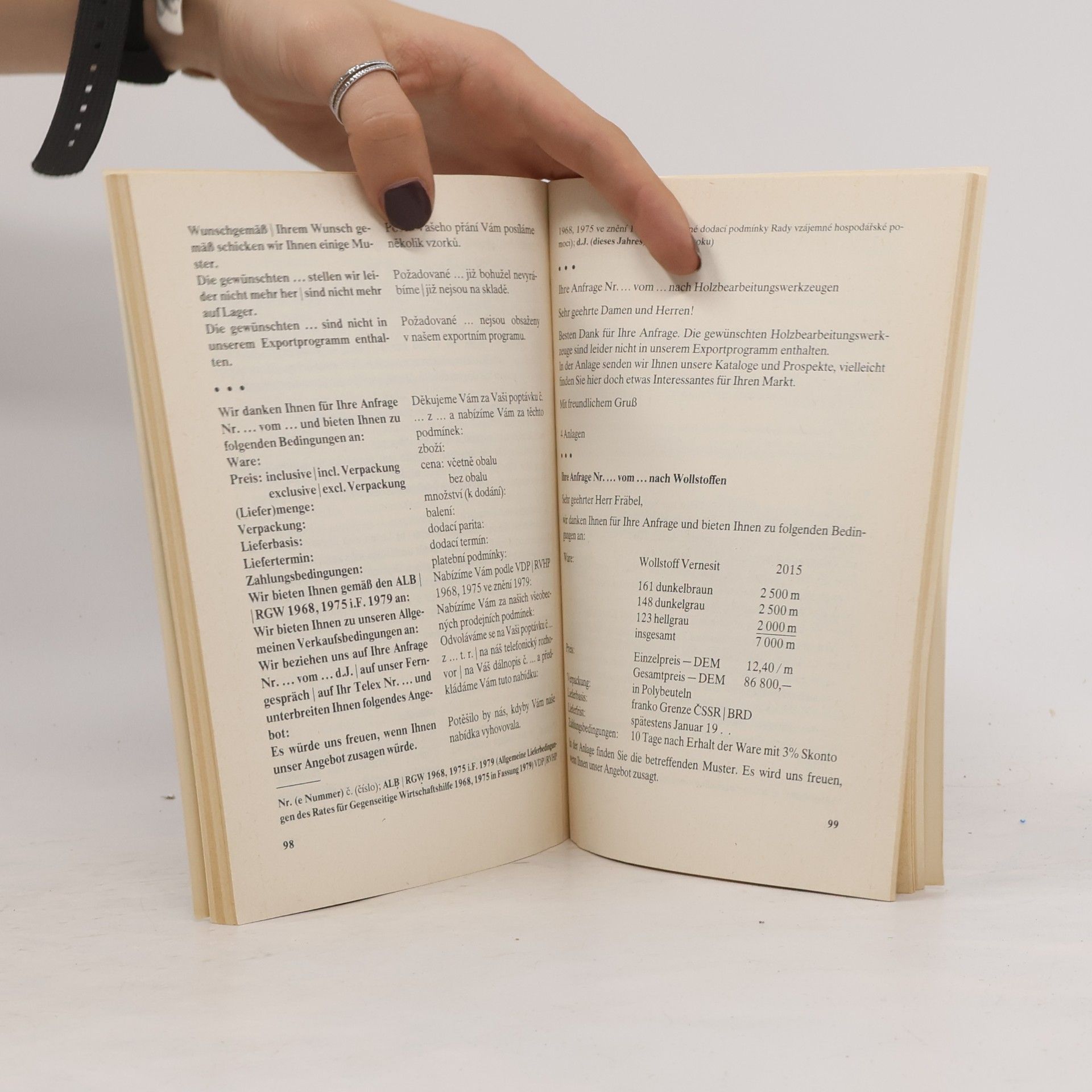Drahomíra Kettnerová Němčina pro ekonomické studijní obory : Odborné texty a korespondence