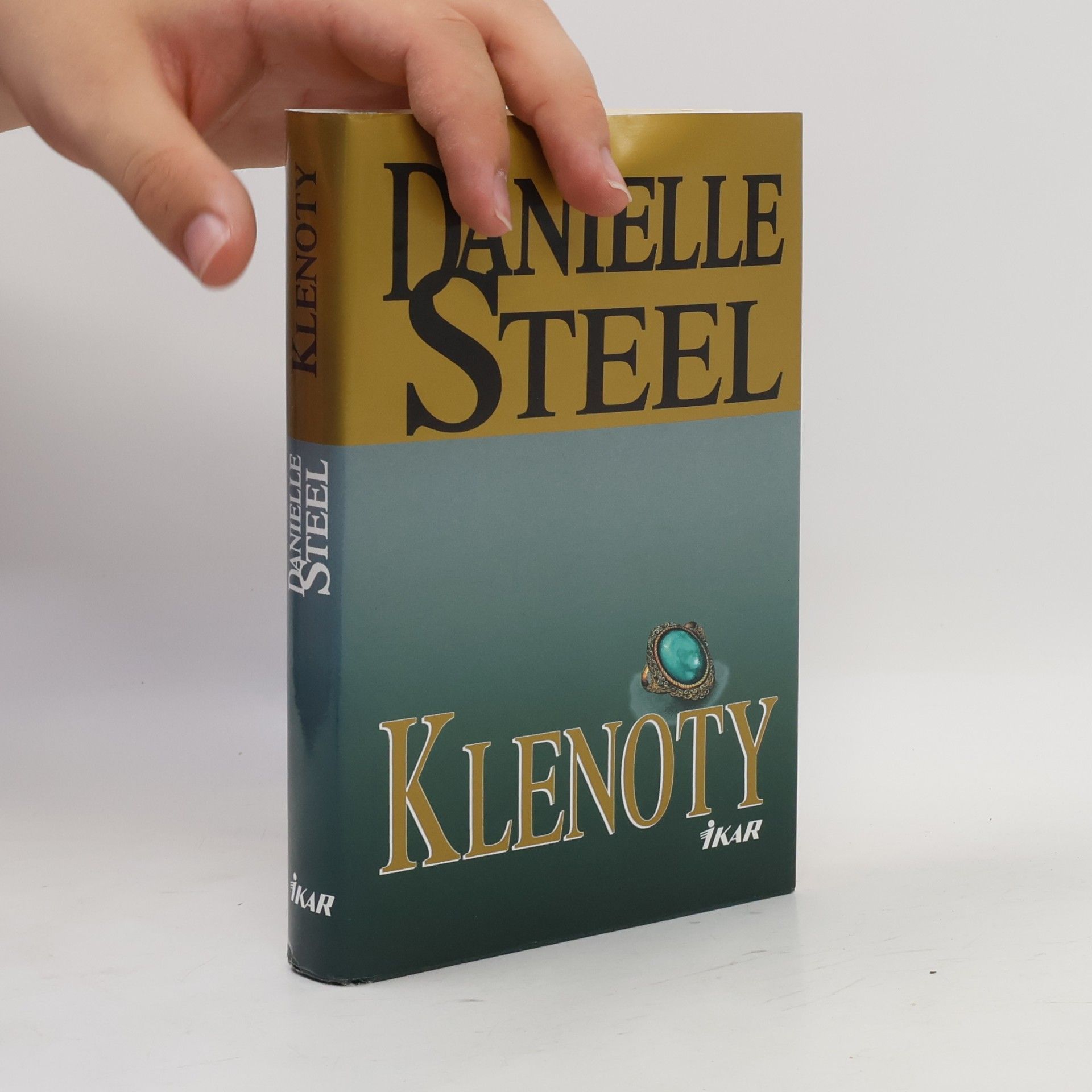 Danielle Steel Klenoty