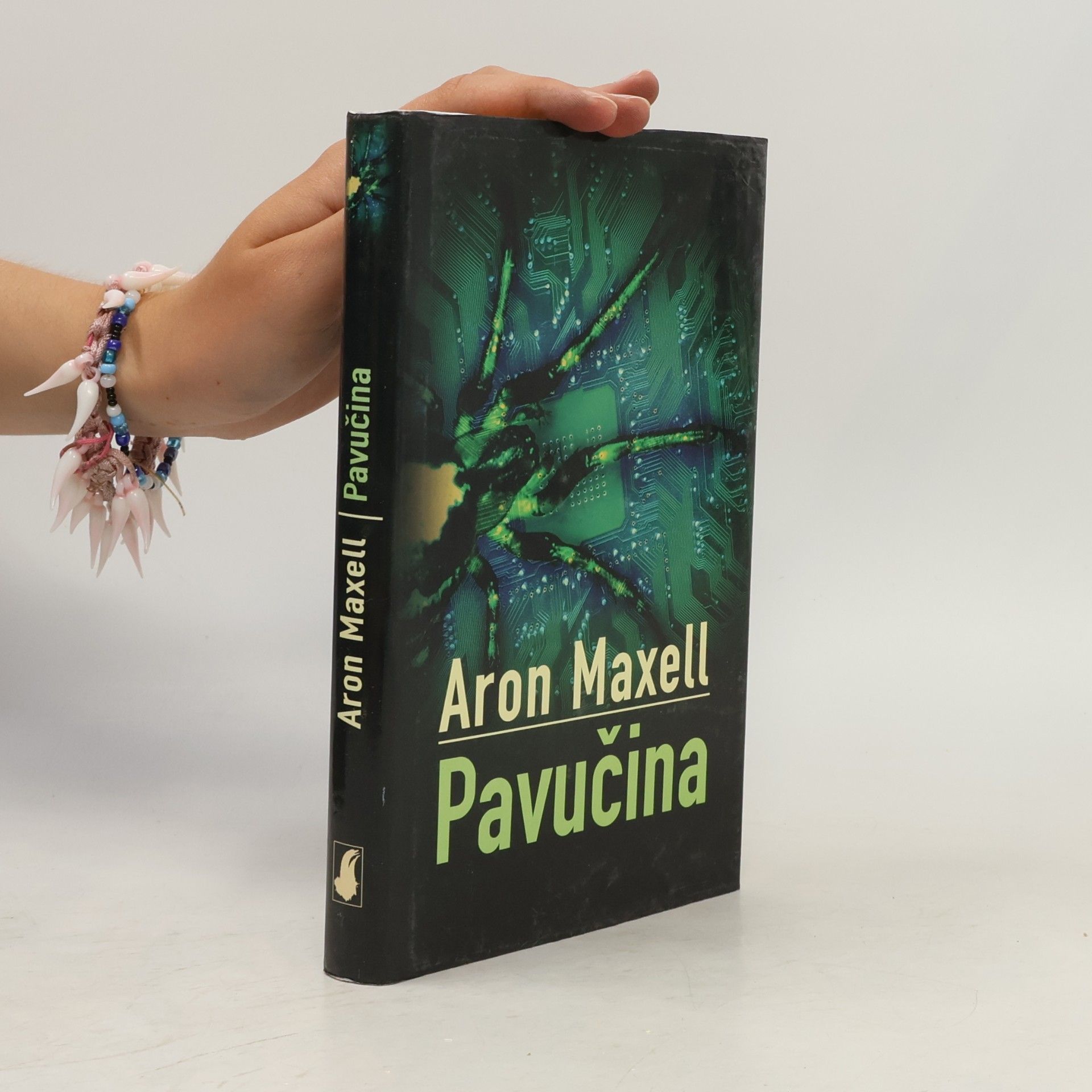 Aron Maxell Pavučina