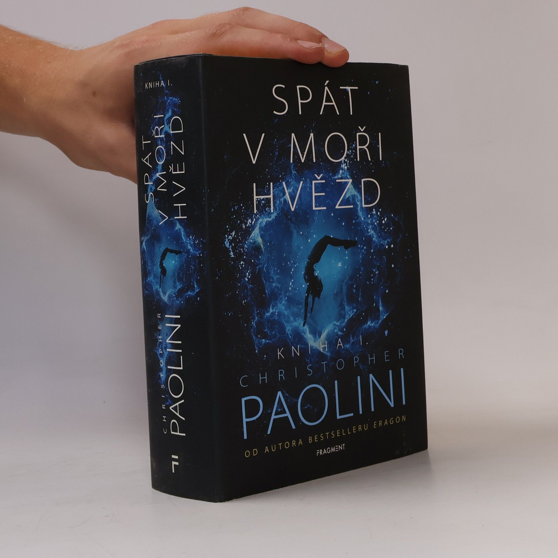 Christopher Paolini Spát v moři hvězd