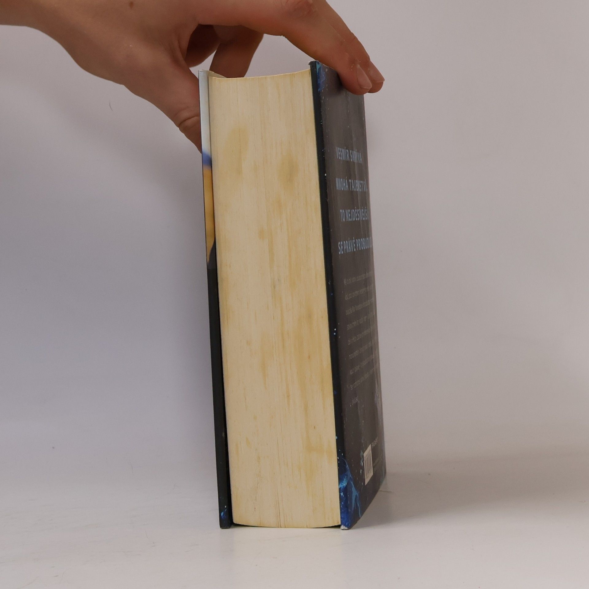 Christopher Paolini Spát v moři hvězd