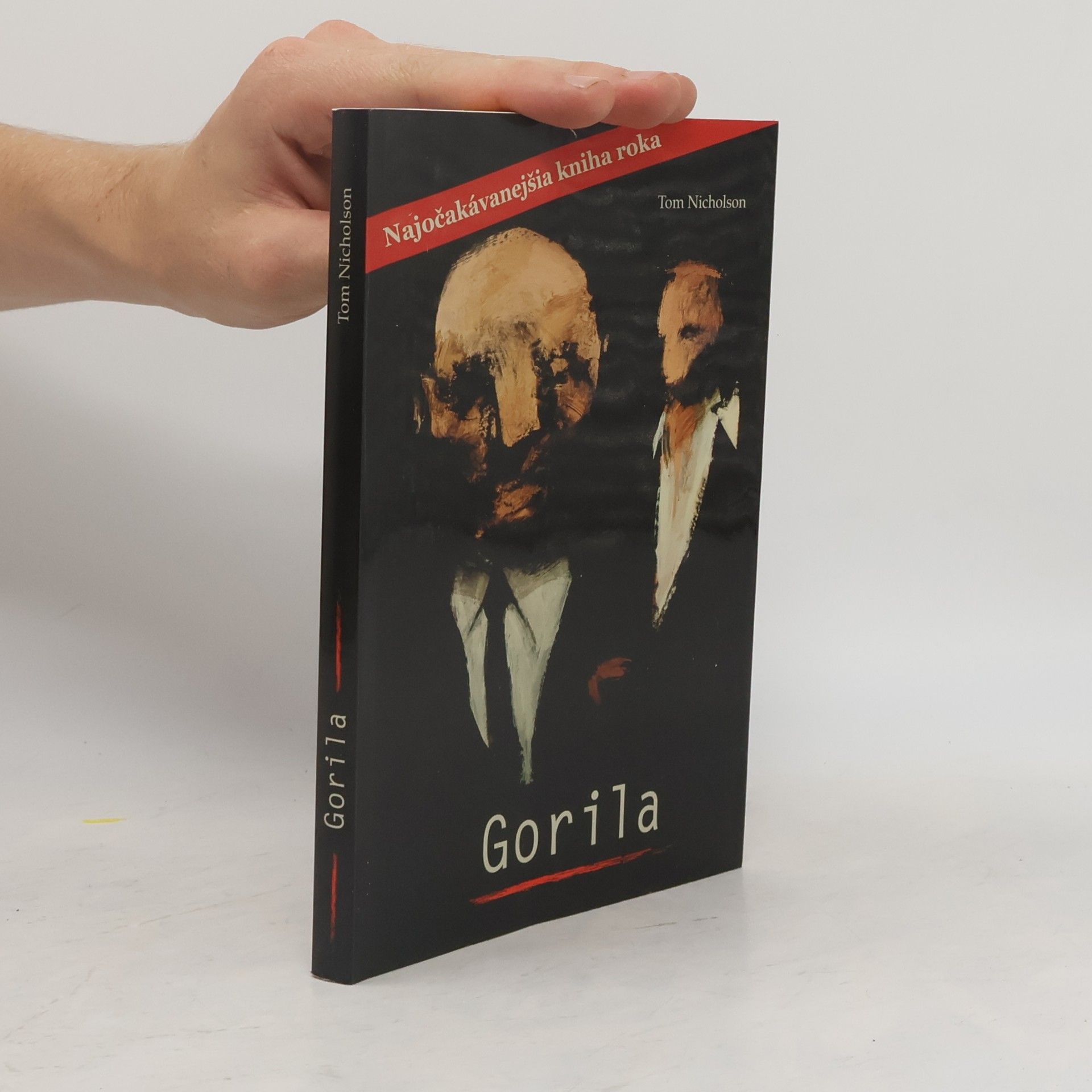 Tom Nicholson Gorila