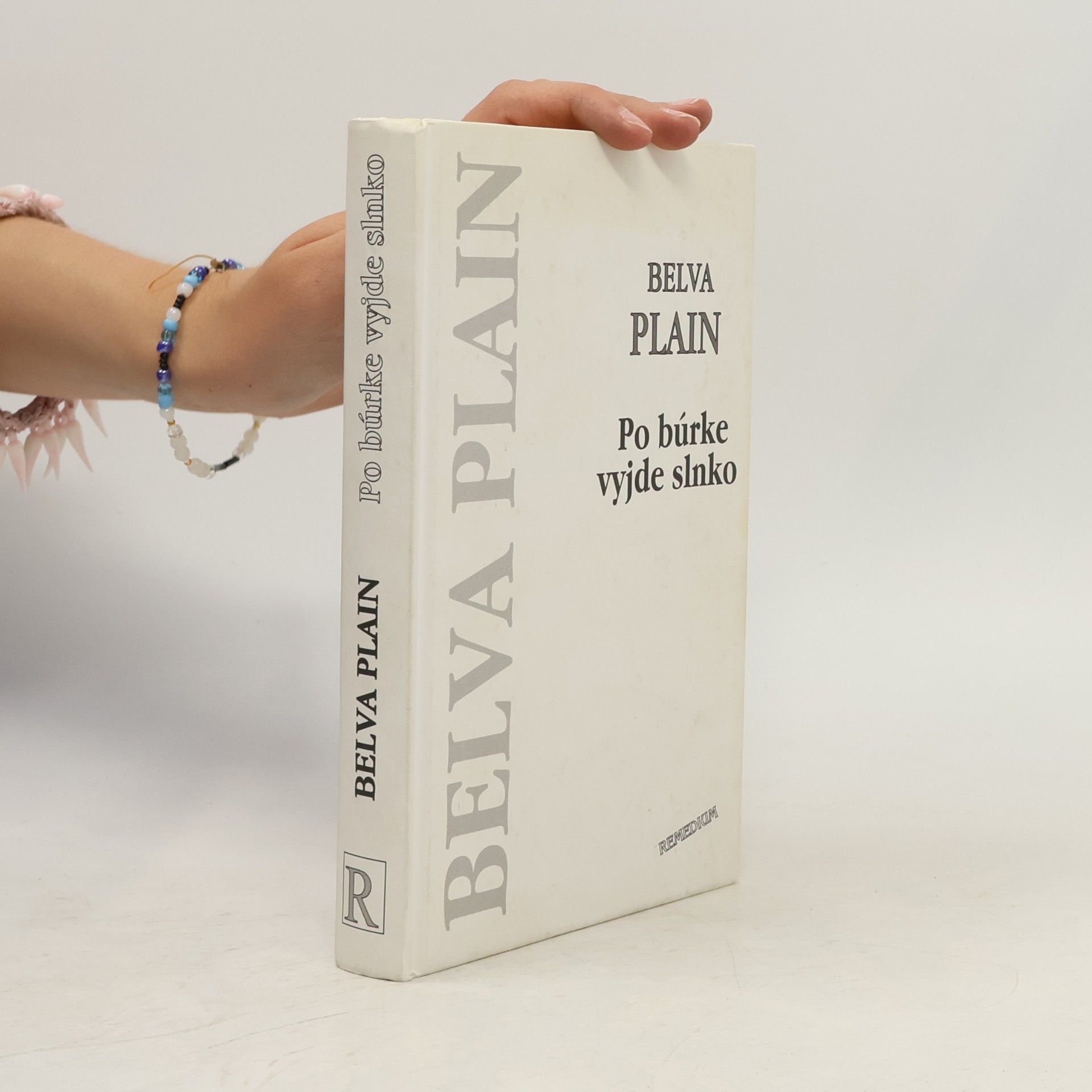 Belva Plain Po búrke vyjde slnko