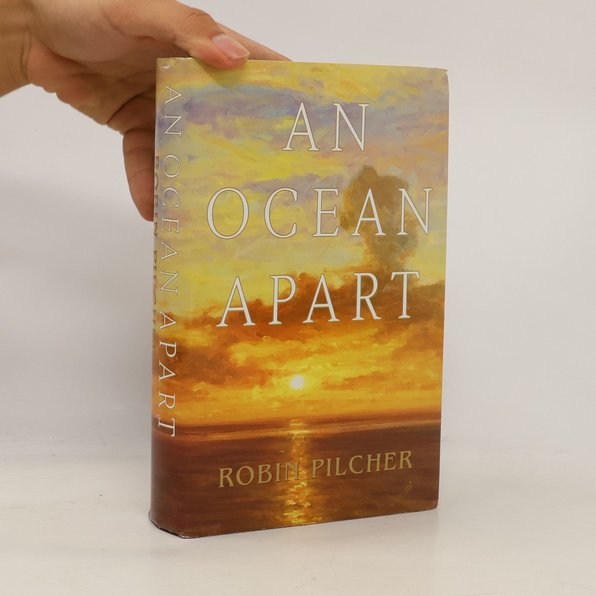 Robin Pilcher An Ocean Apart