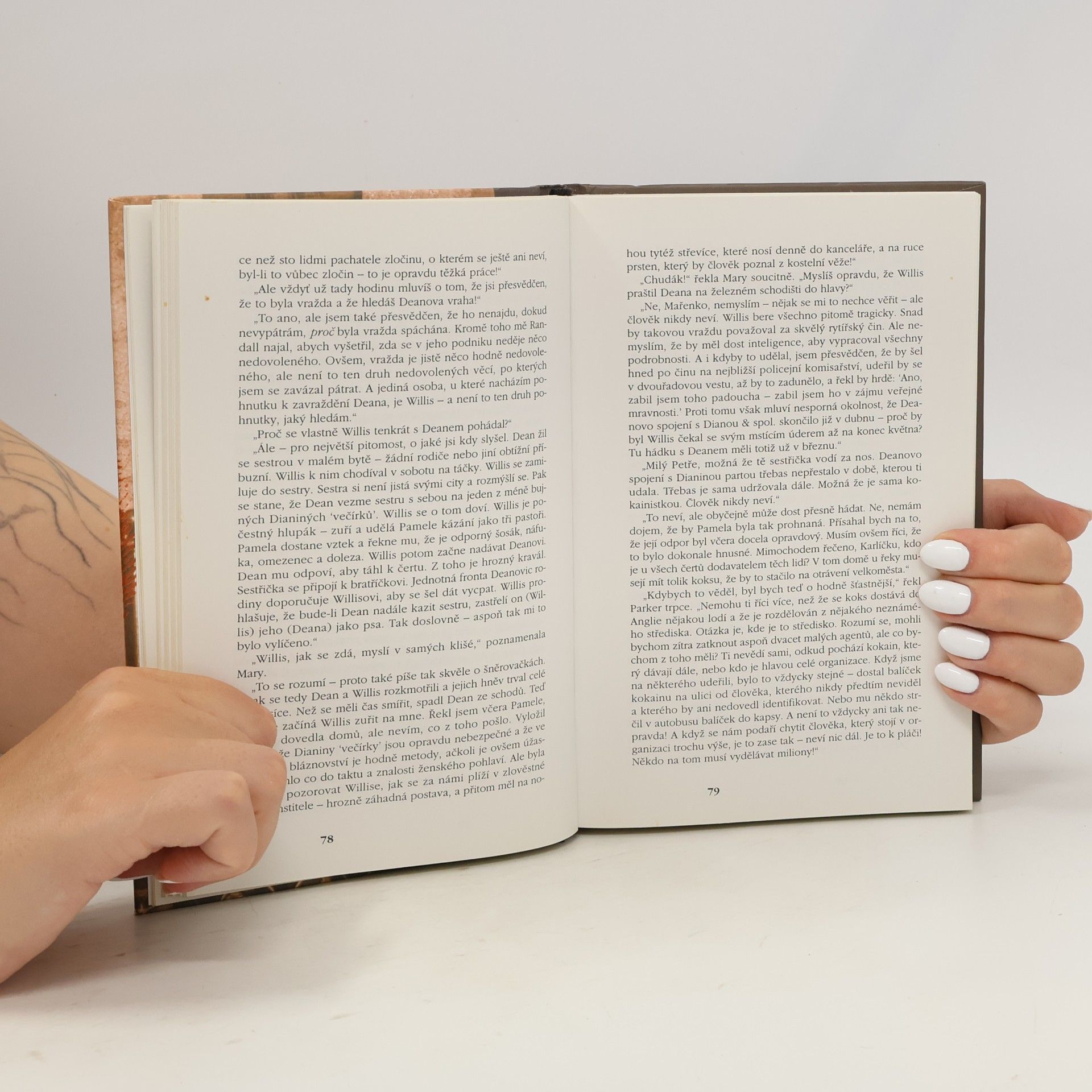 Dorothy L. Sayers Vražda potřebuje reklamu