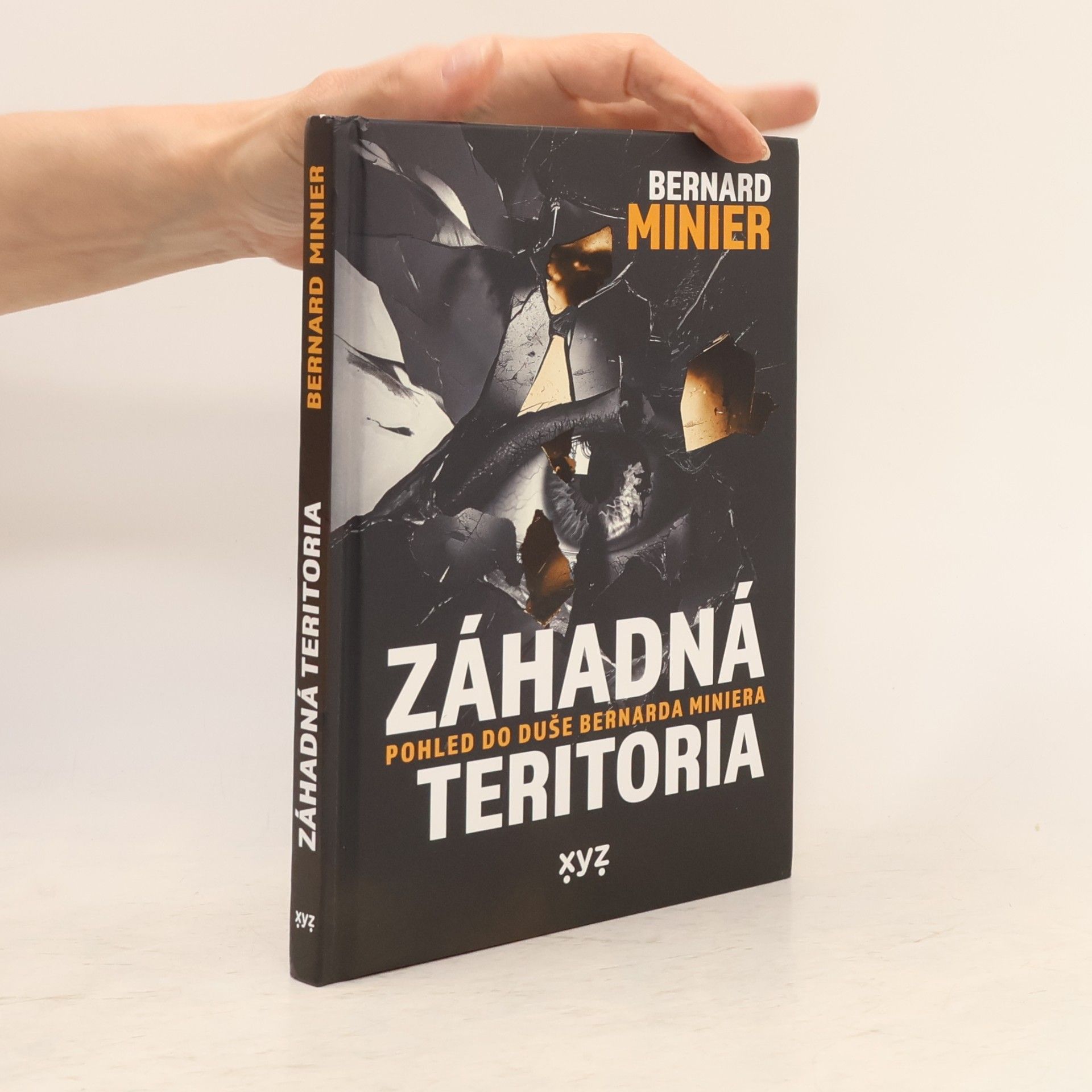 Bernard Minier Záhadná teritoria