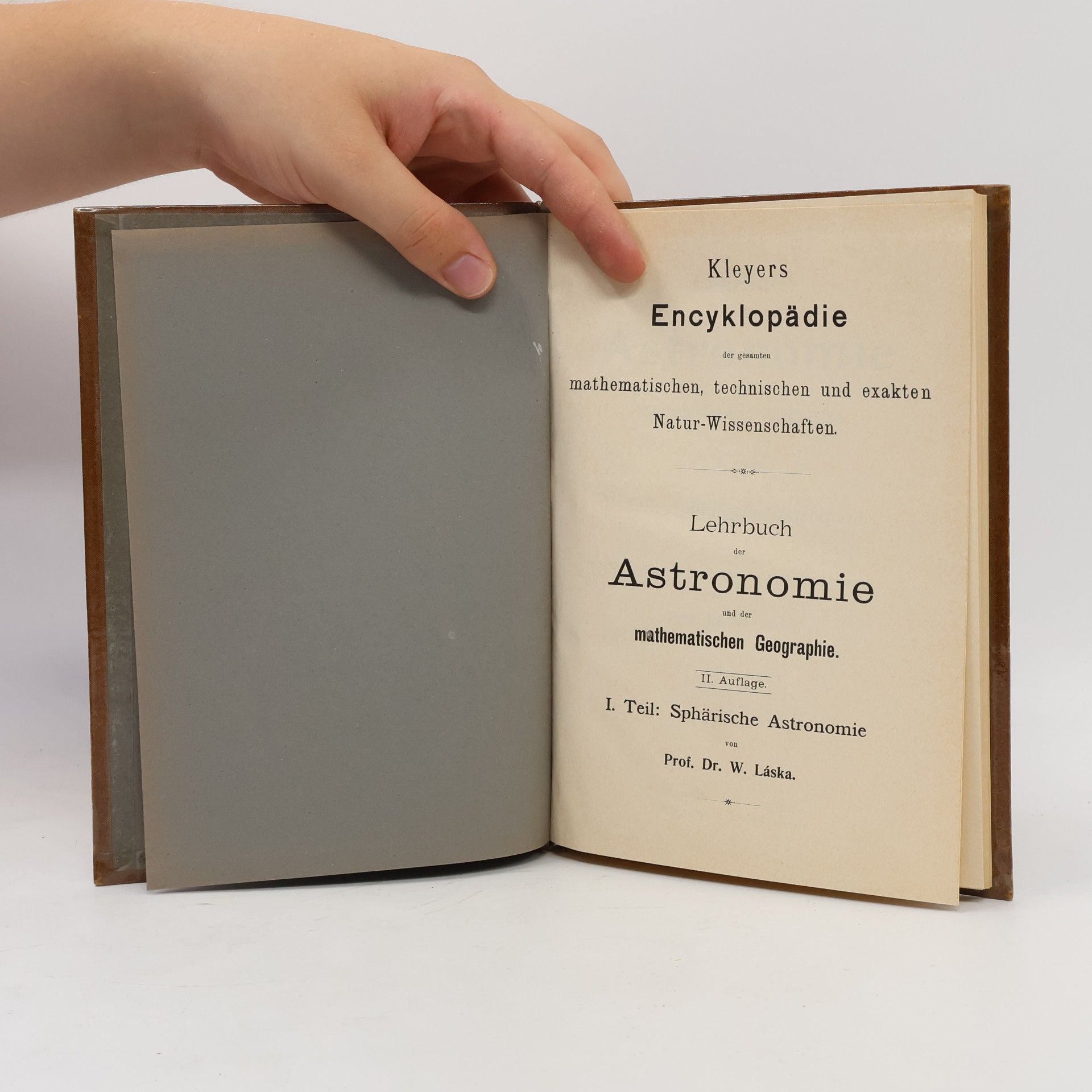 W. Laska Lehrbuch der Astronomie