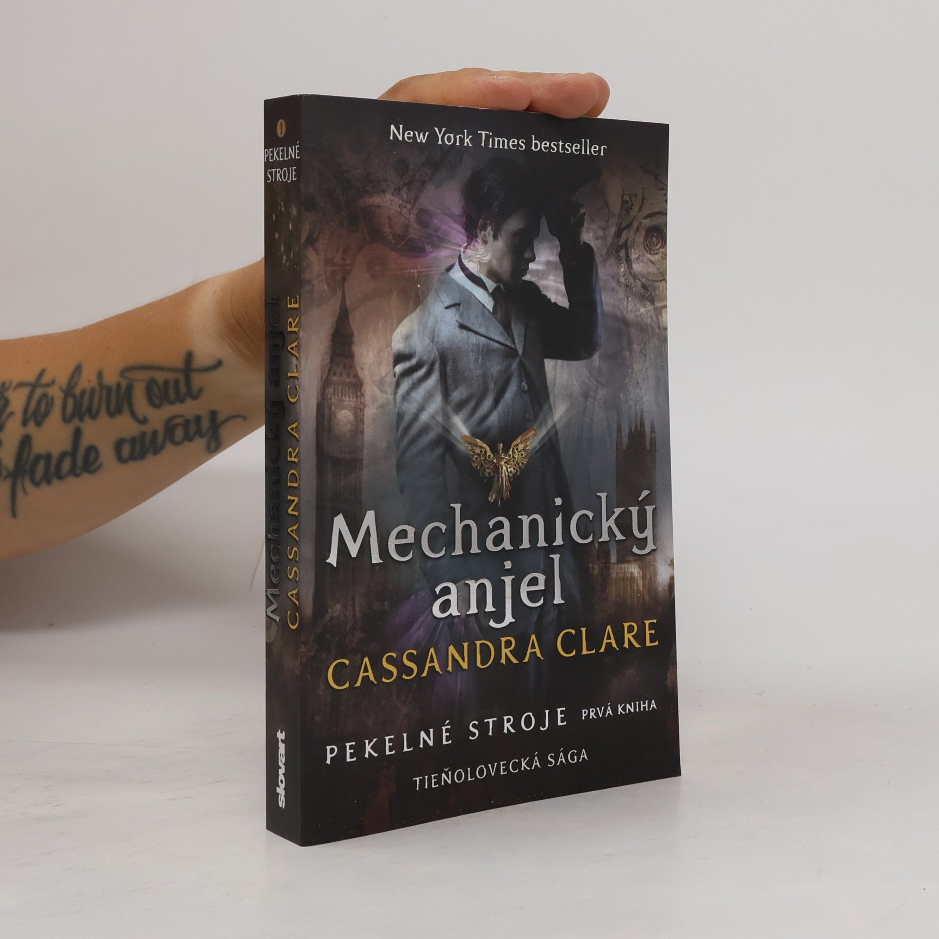 Cassandra Clare Mechanický anjel