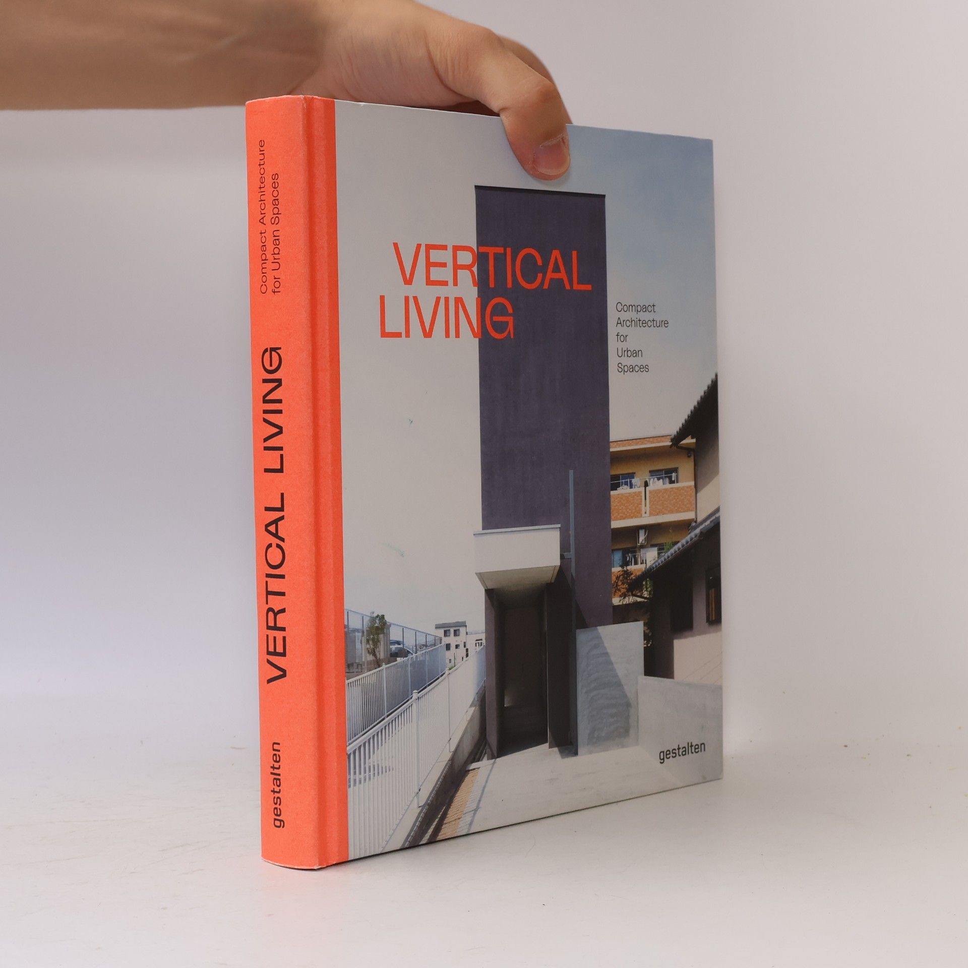 Elli Stuhler Vertical Living