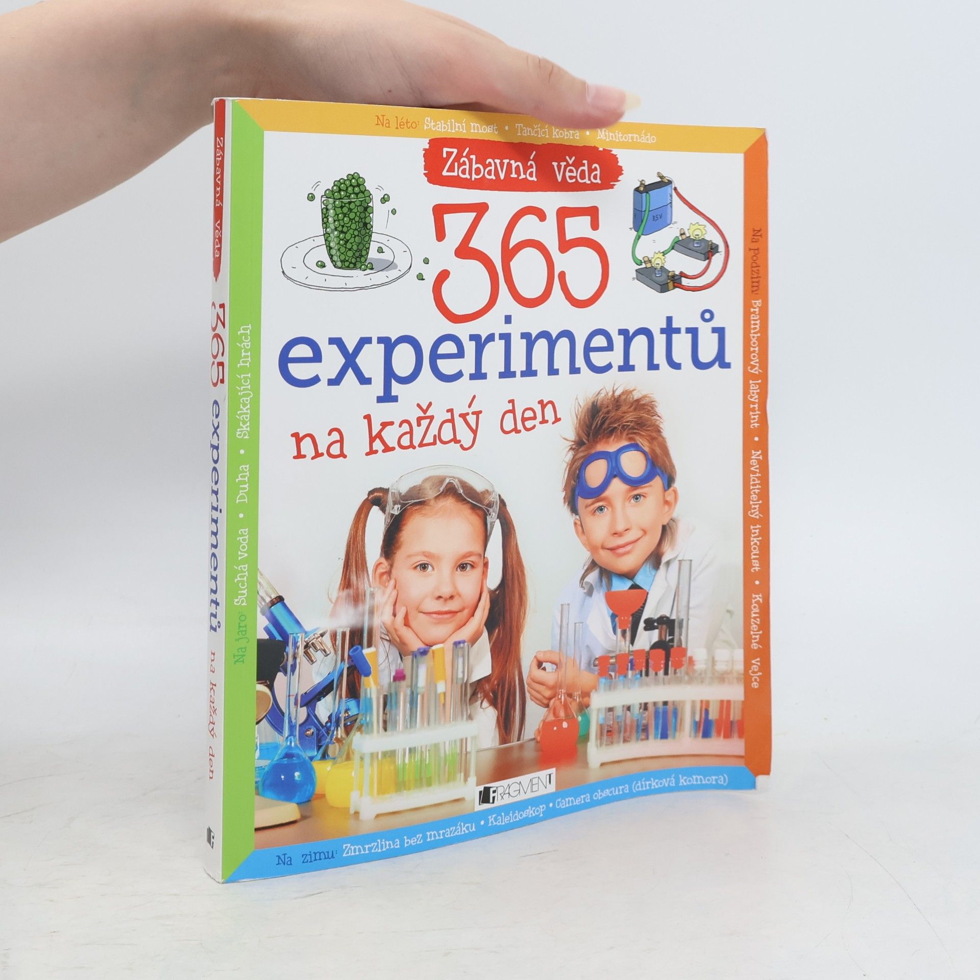 Collectif d'auteurs 365 experimentů na každý den