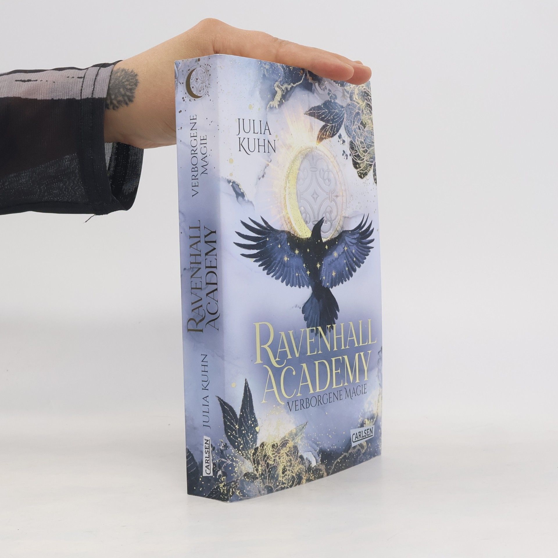Julia Kuhn Ravenhall Academy 1: Verborgene Magie