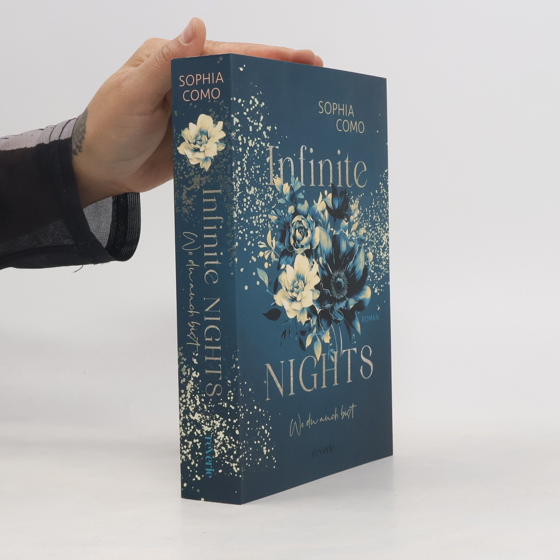 Sophia Como Infinite Nights