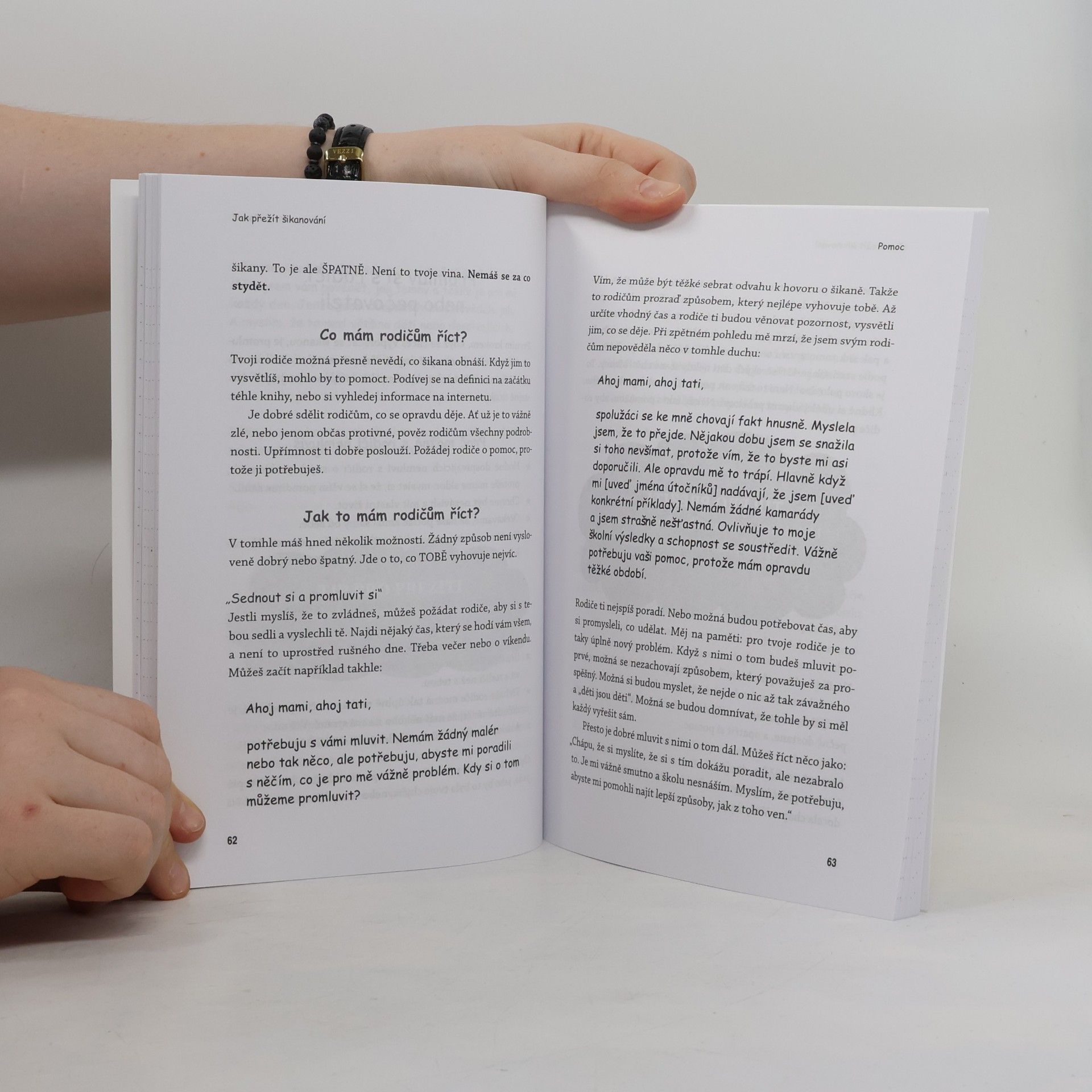 Aija Mayrock Jak přežít šikanování