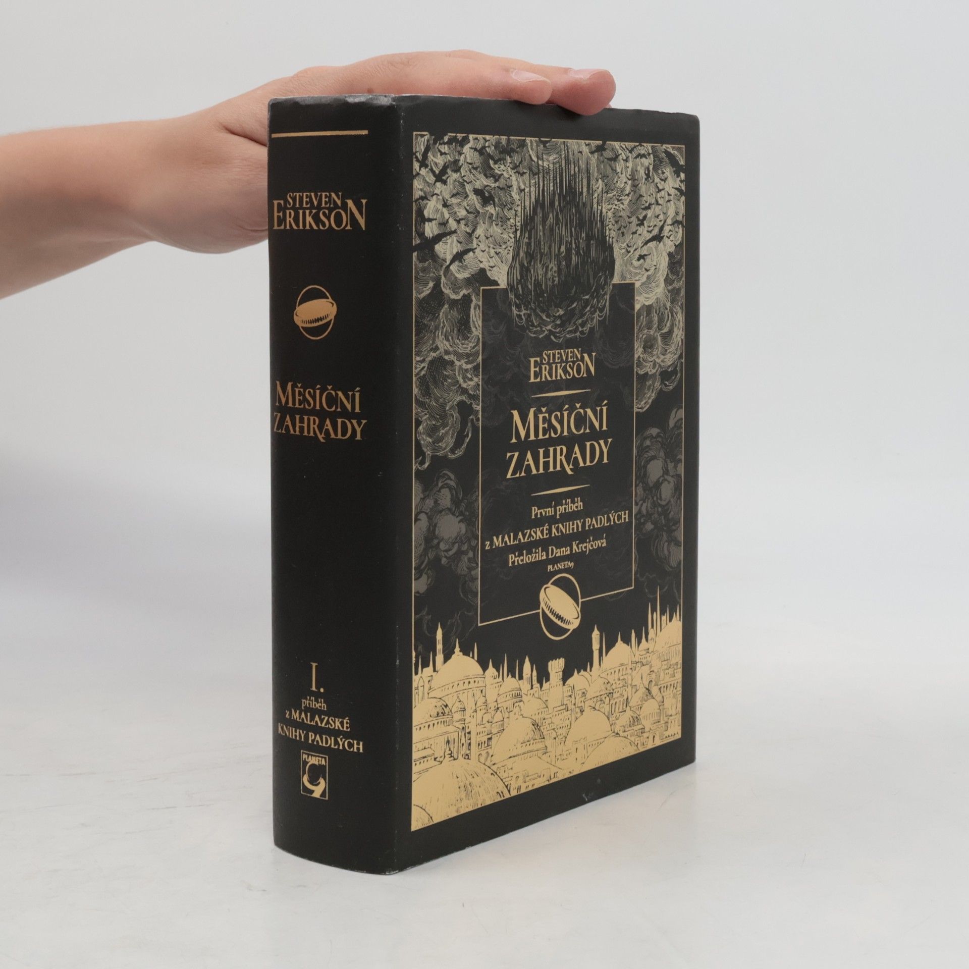 Steven Erikson Měsíční zahrady