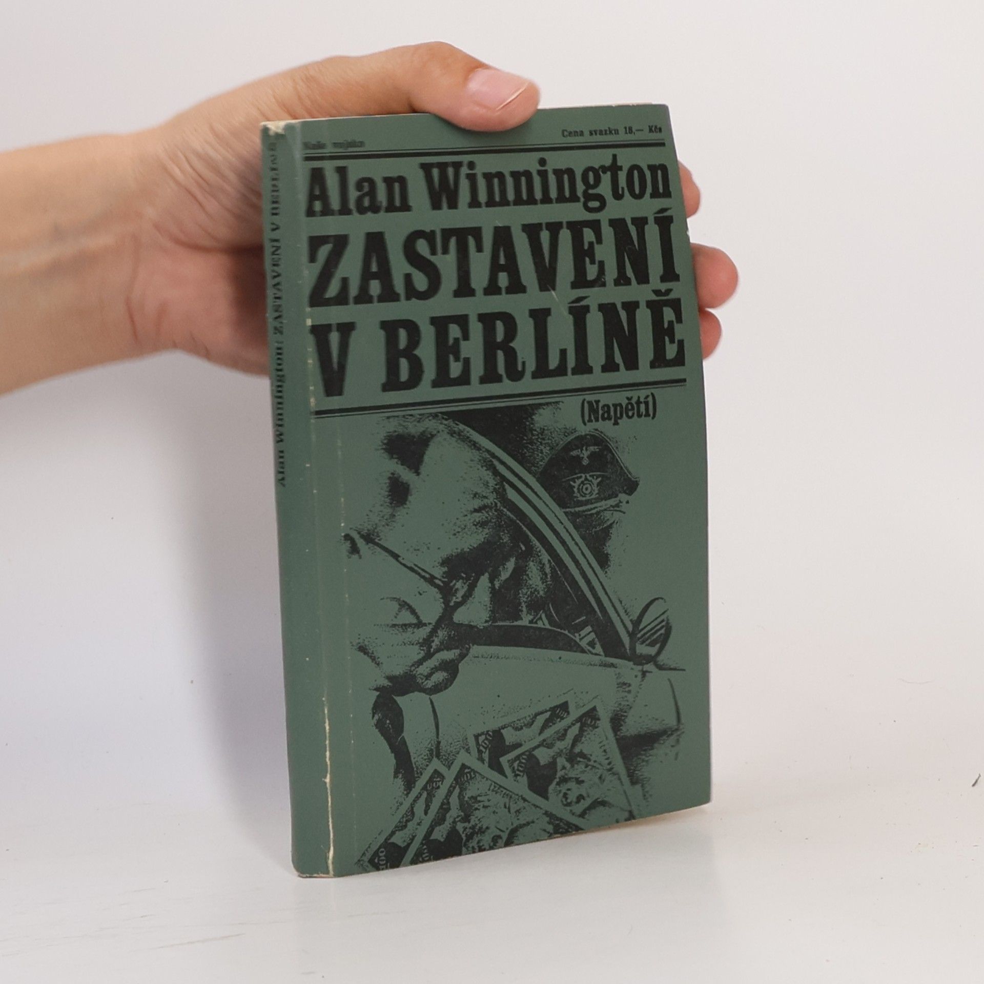 Alan Winnington Zastavení v Berlíně