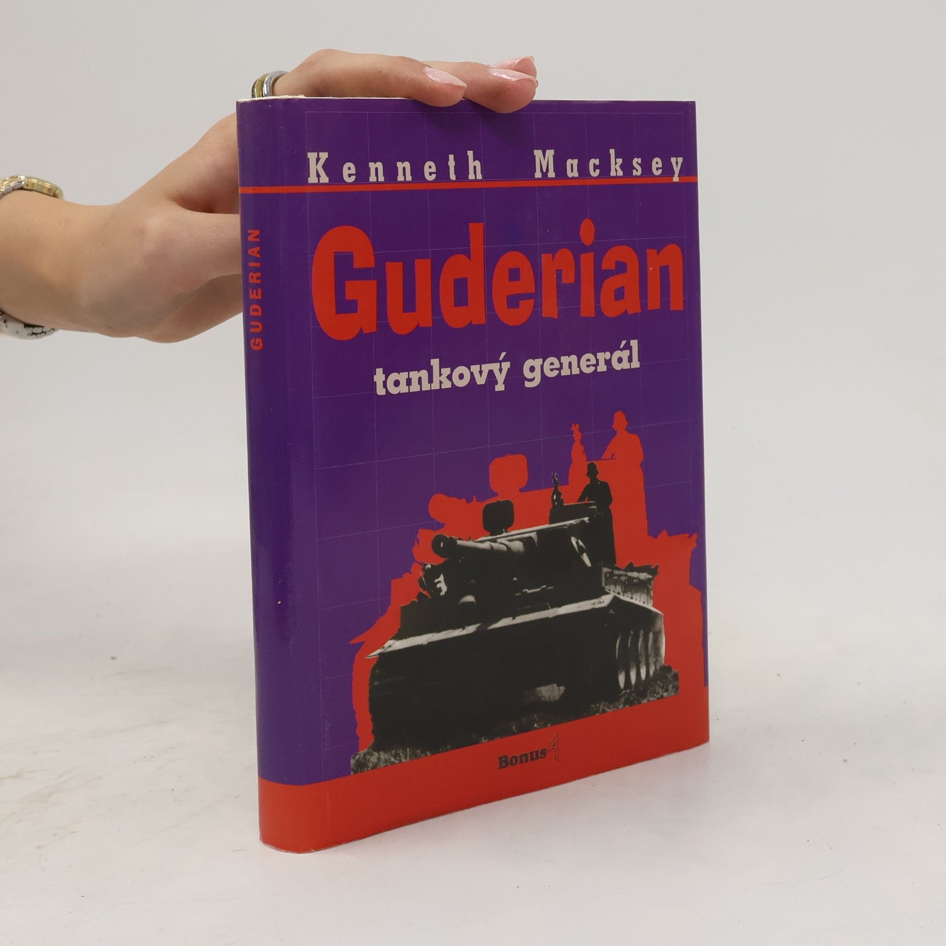 Kenneth Macksey Guderian. Tankový generál