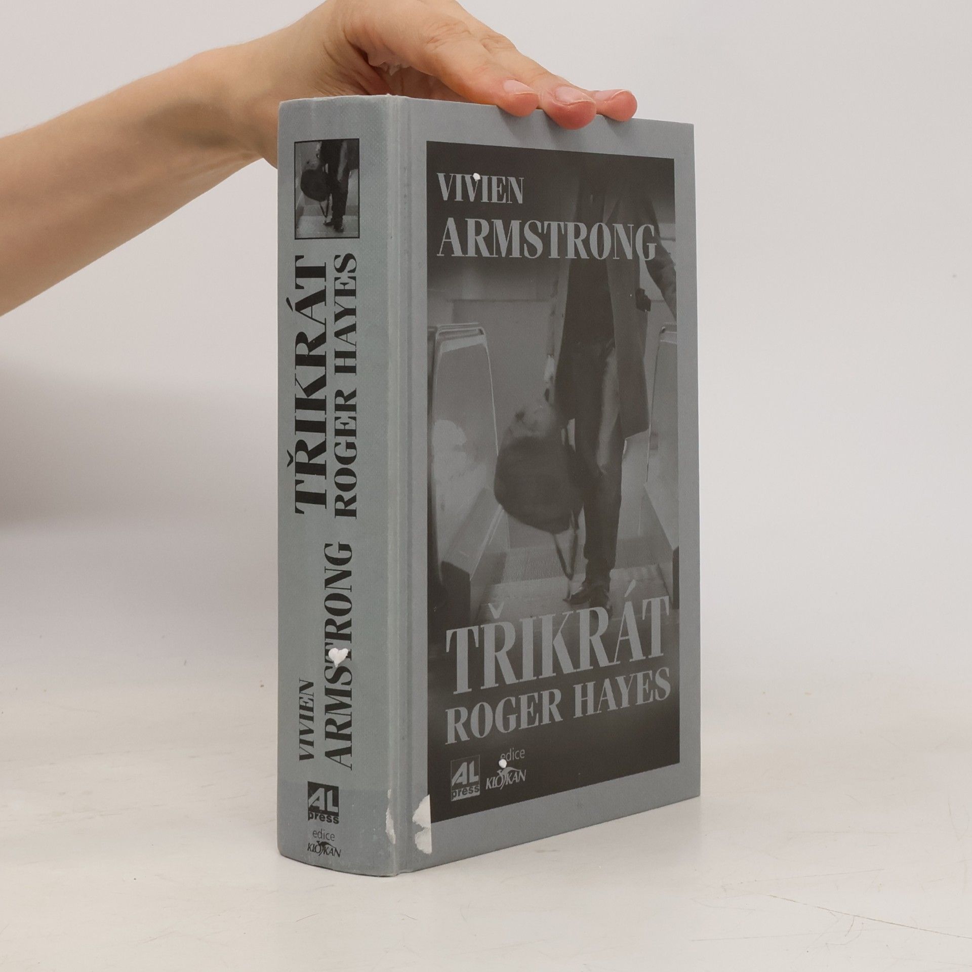 Vivien Armstrong Třikrát Roger Hayes
