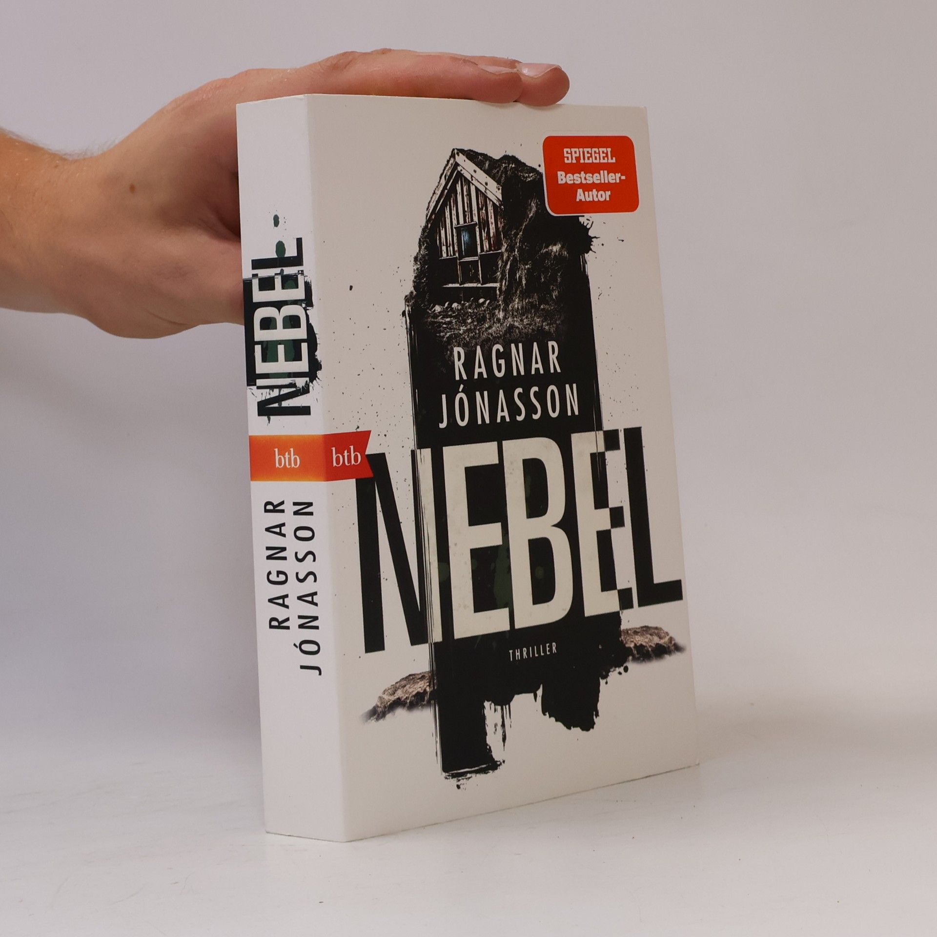 Ragnar Jónasson Nebel