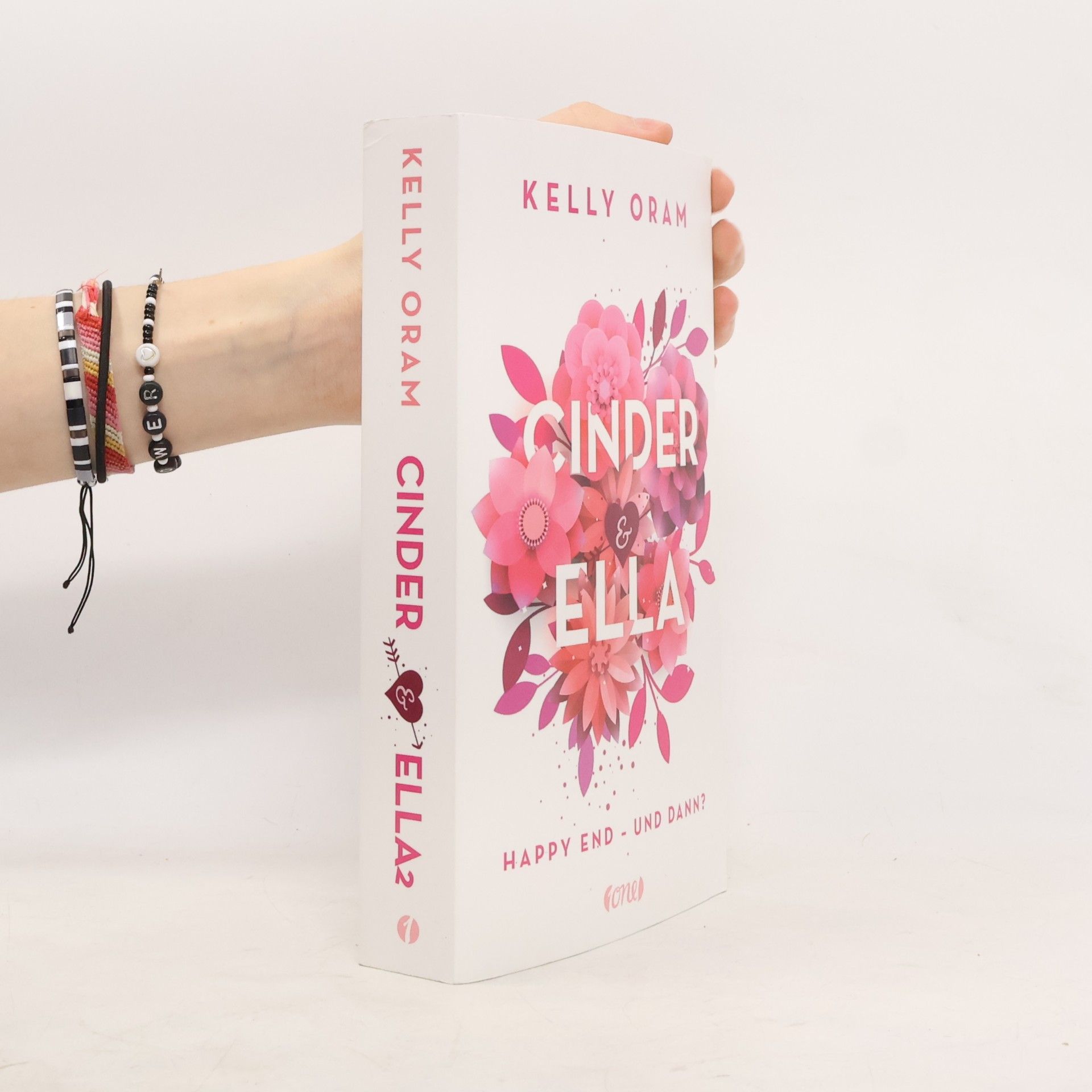 Kelly Oram Cinnder & Ella. Happy End - und dann?