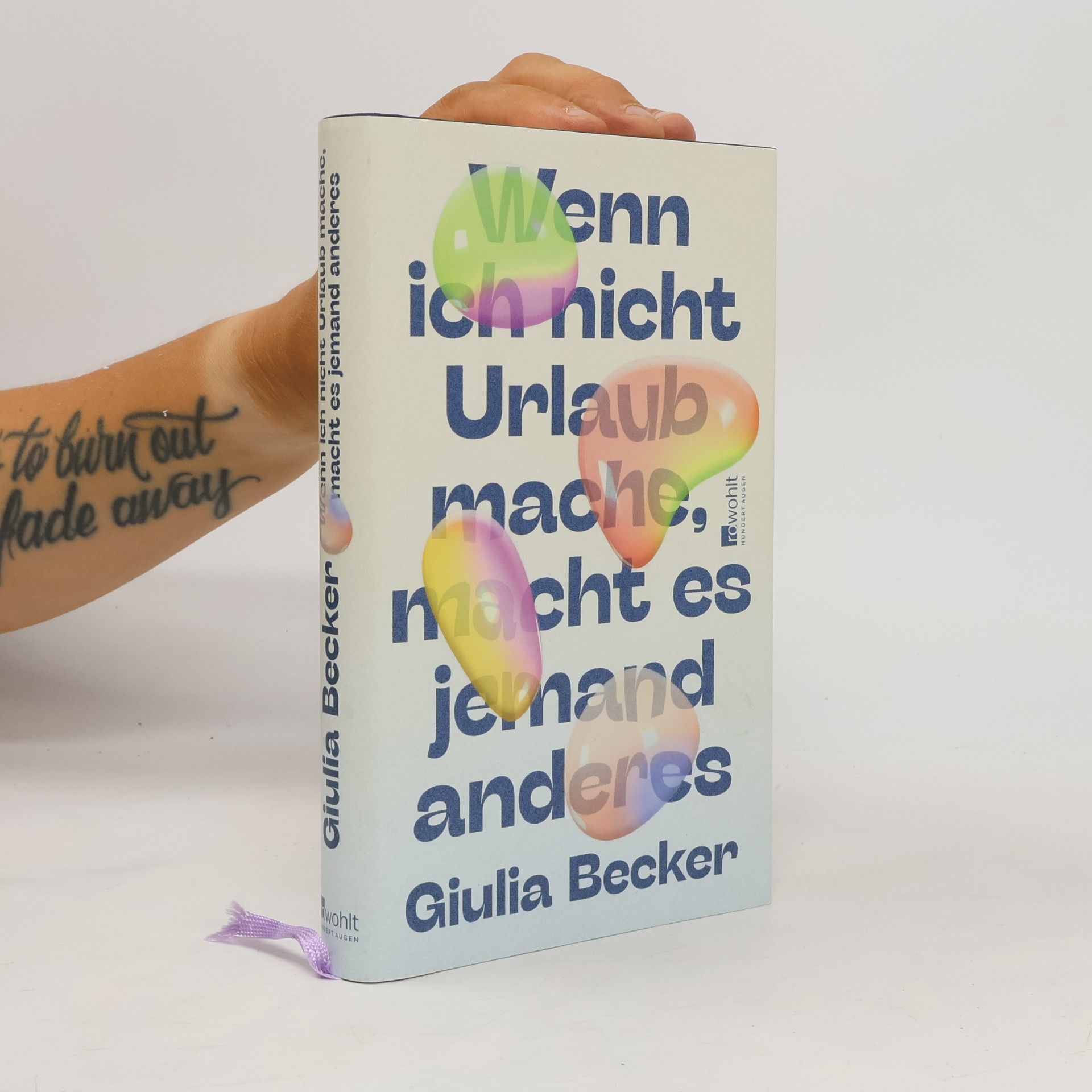 Giulia Becker Wenn ich nicht Urlaub mache, macht es jemand anderes