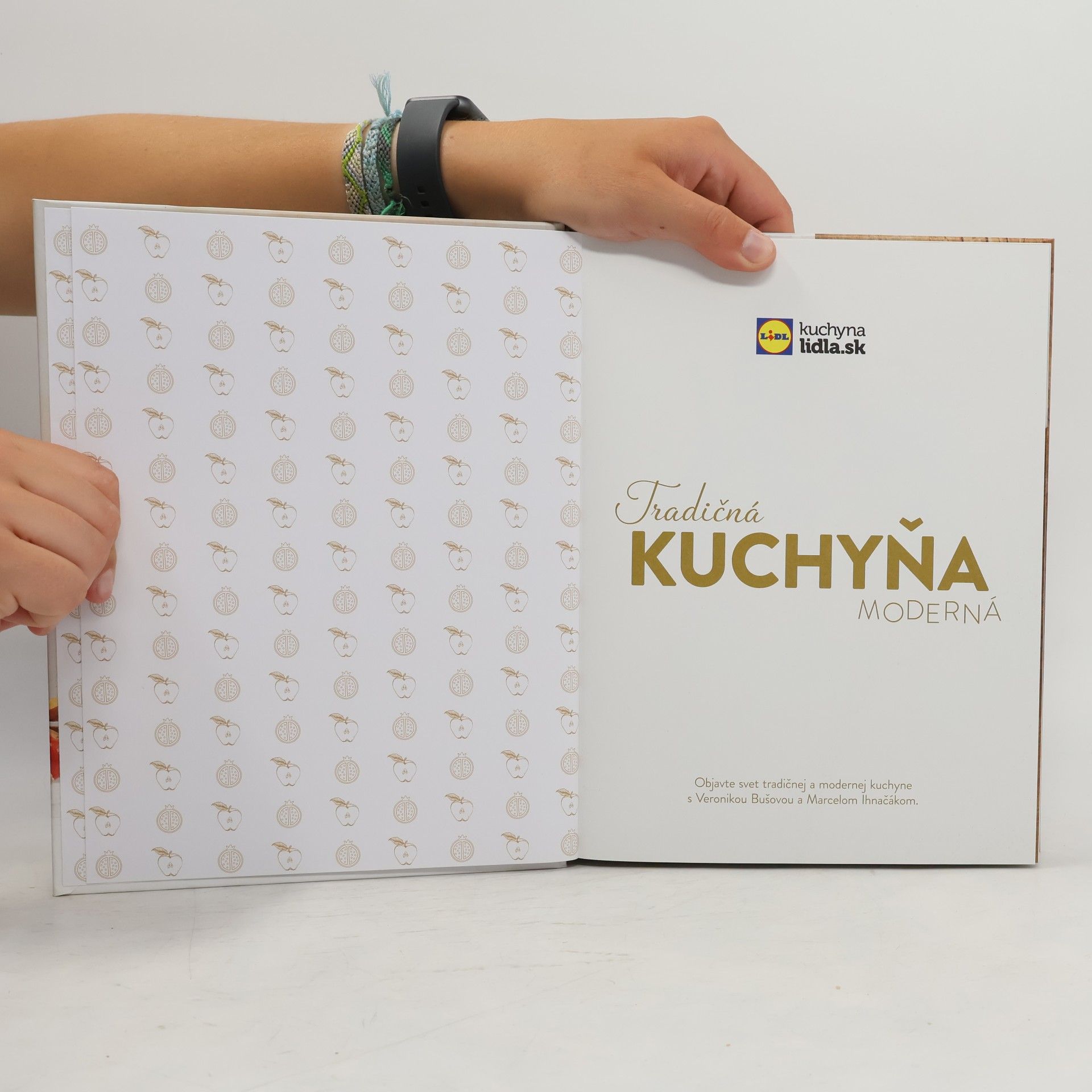 Veronika Bušová Tradičná kuchyňa moderná