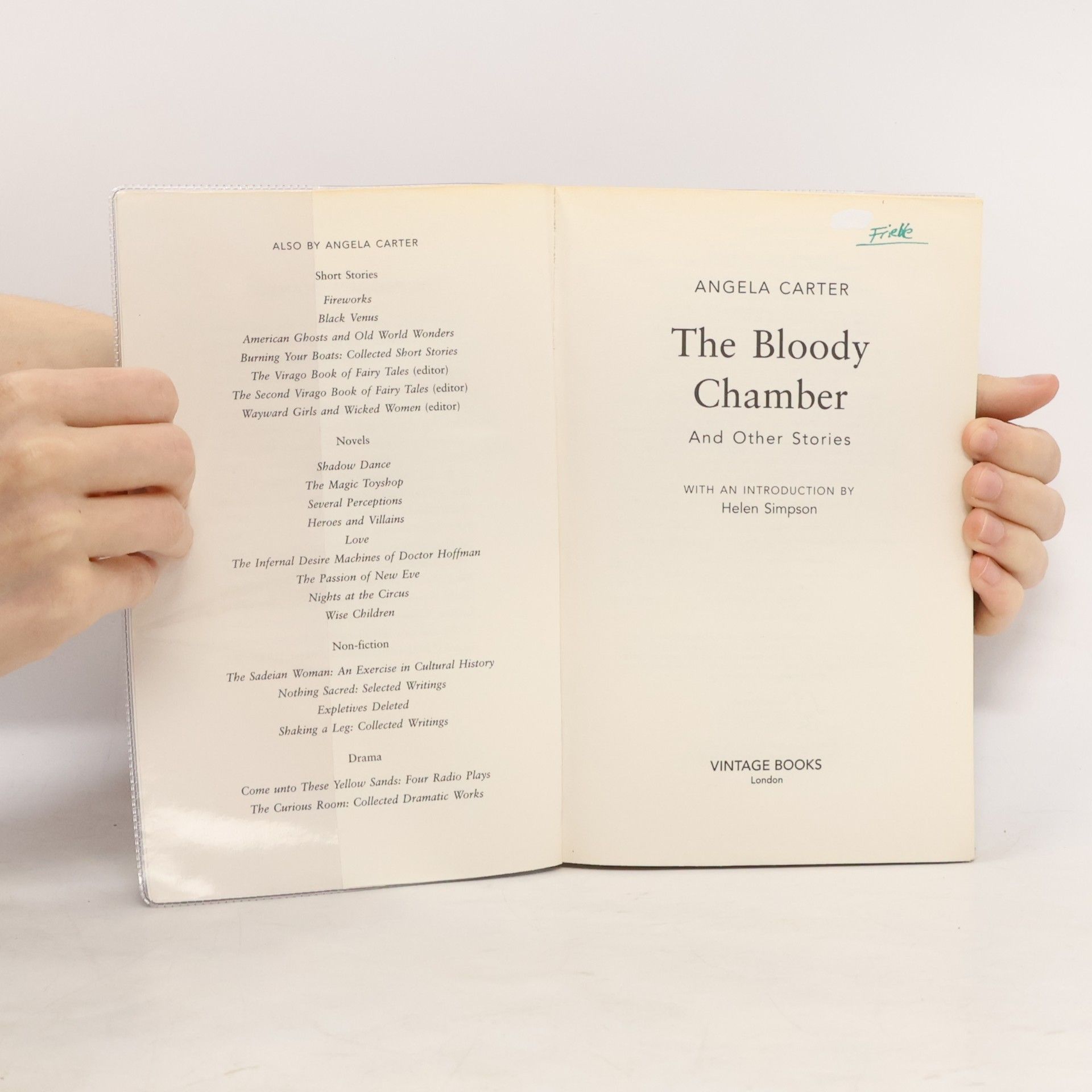 Angela Carter The bloody chamber and other stories