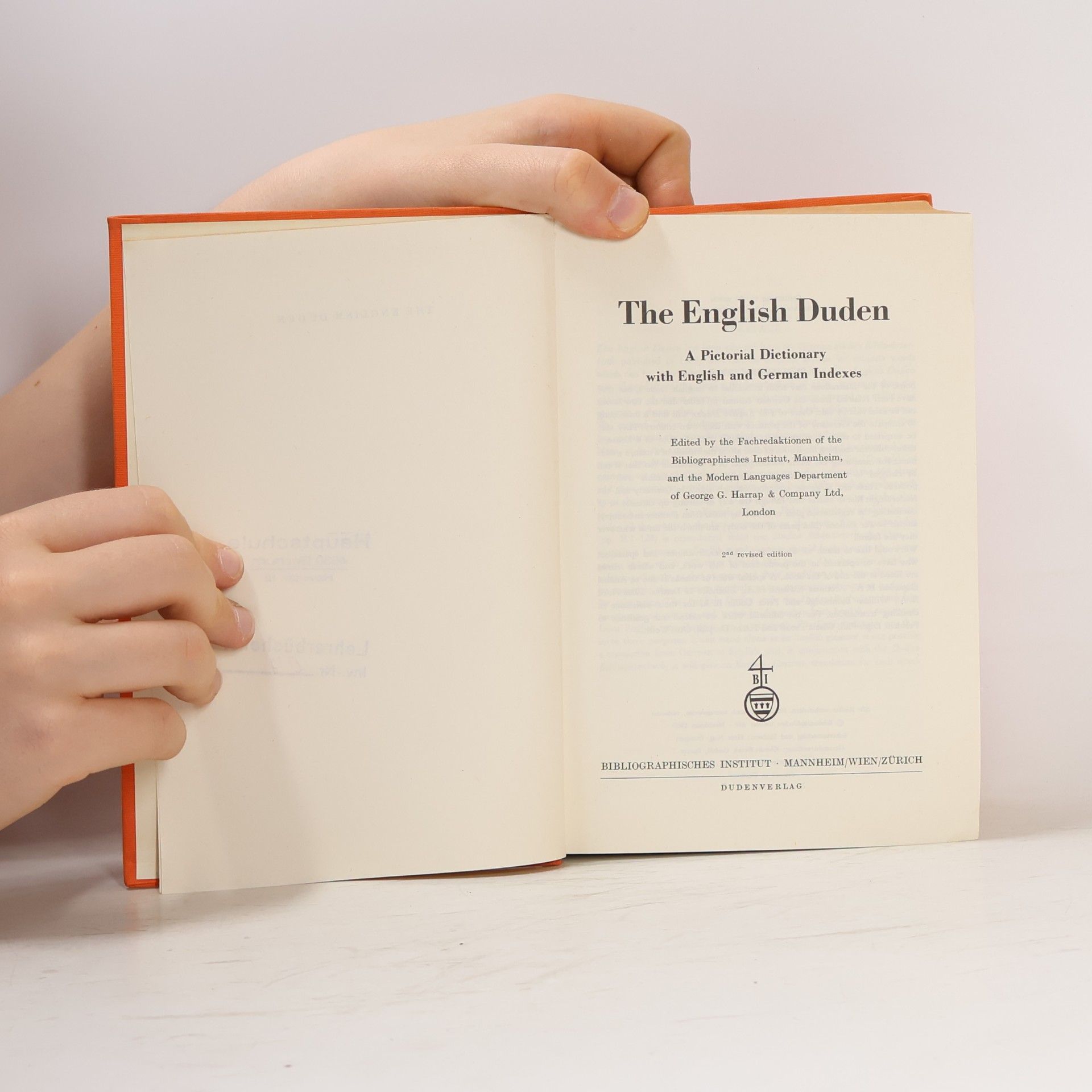 Autorenkollektiv English Duden. A Pictorial Dictionary