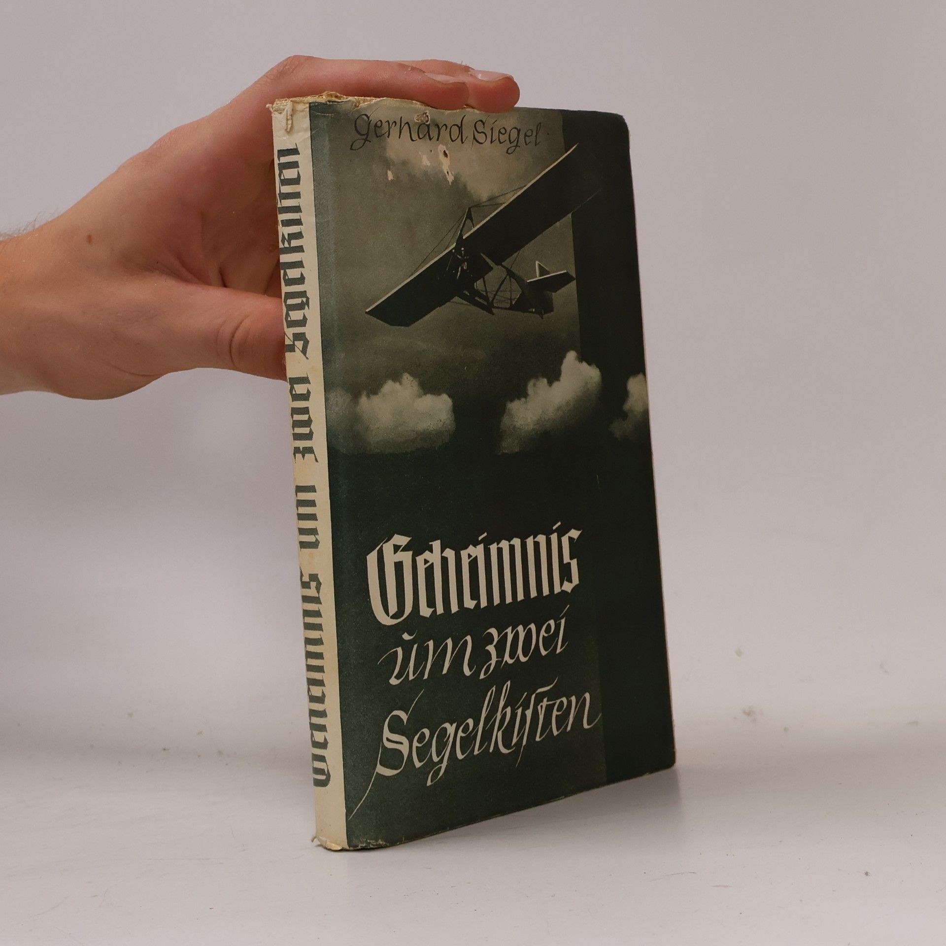 Geheimnis um zwei Segelkisten