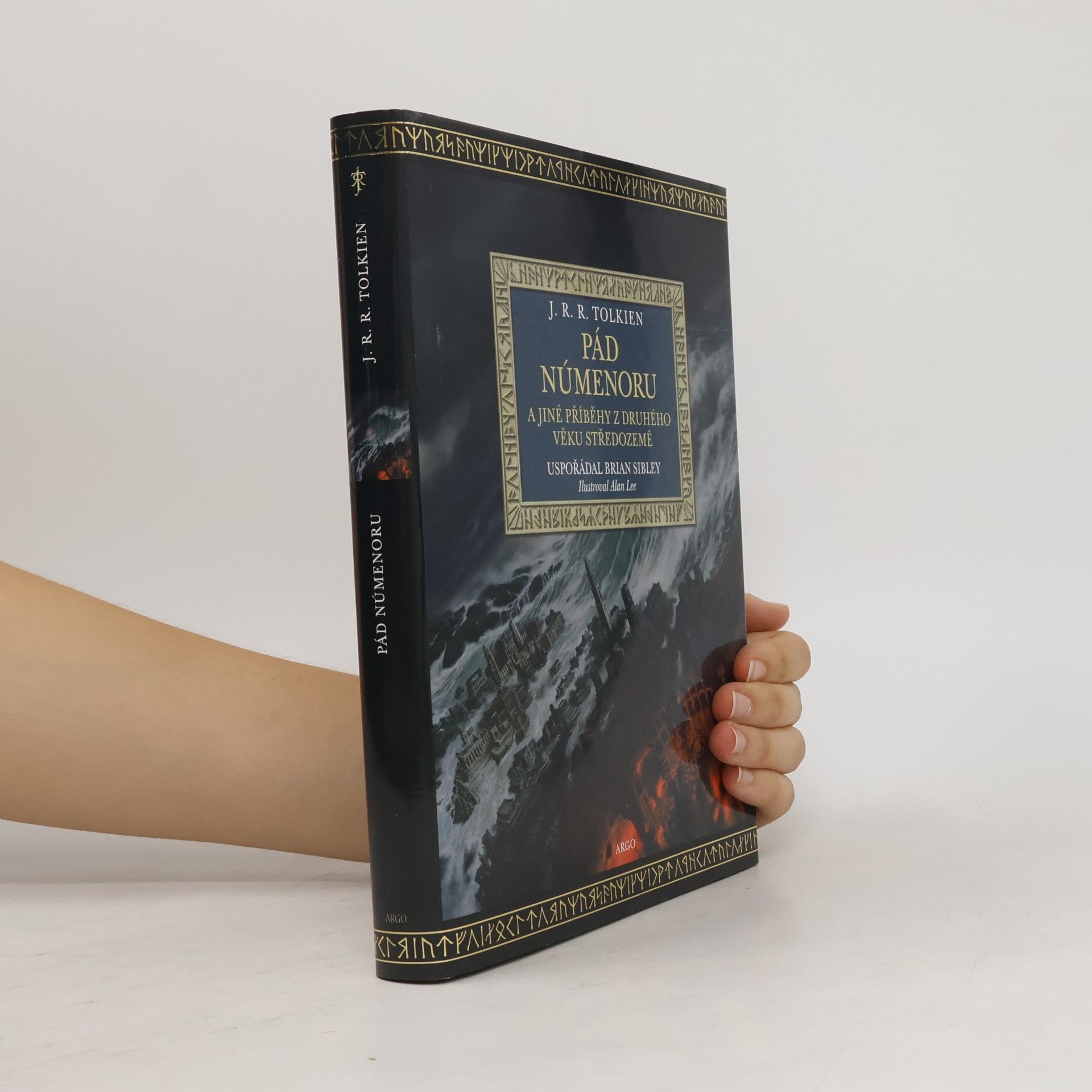 J. R. R. Tolkien Pád Númenoru a jiné příběhy z druhého věku Středozemě