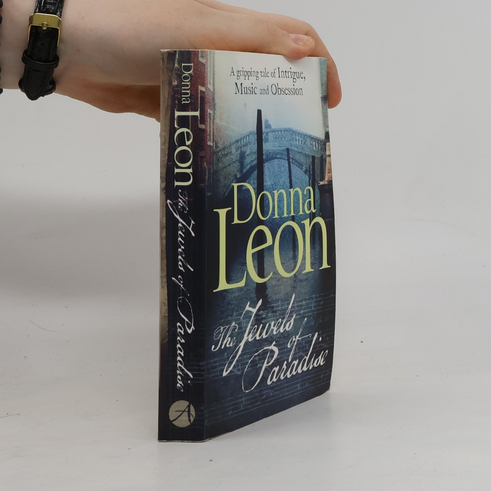 Donna Leon The Jewels of Paradise. Himmlische Juwelen, englische Ausgabe