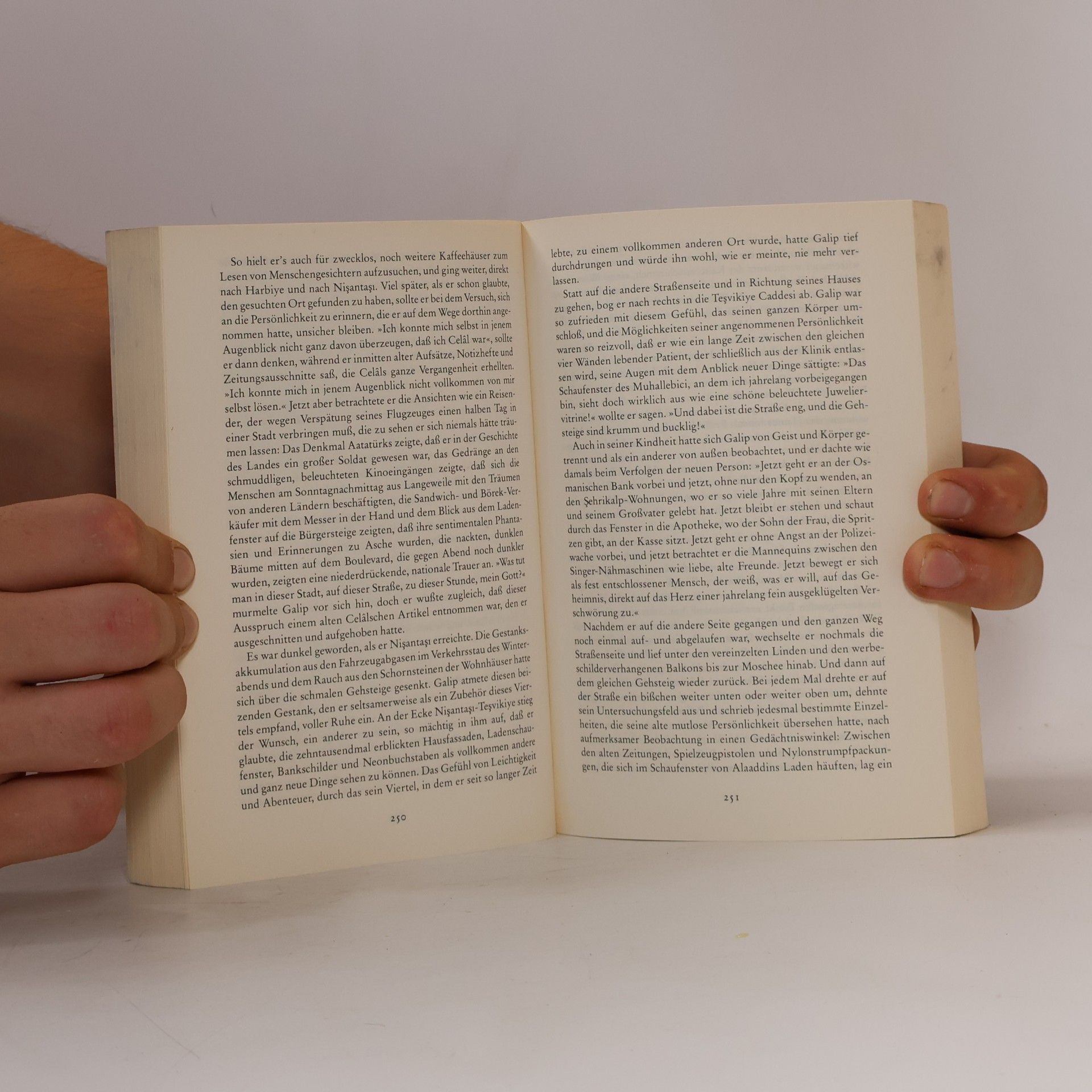 Orhan Pamuk Das schwarze Buch