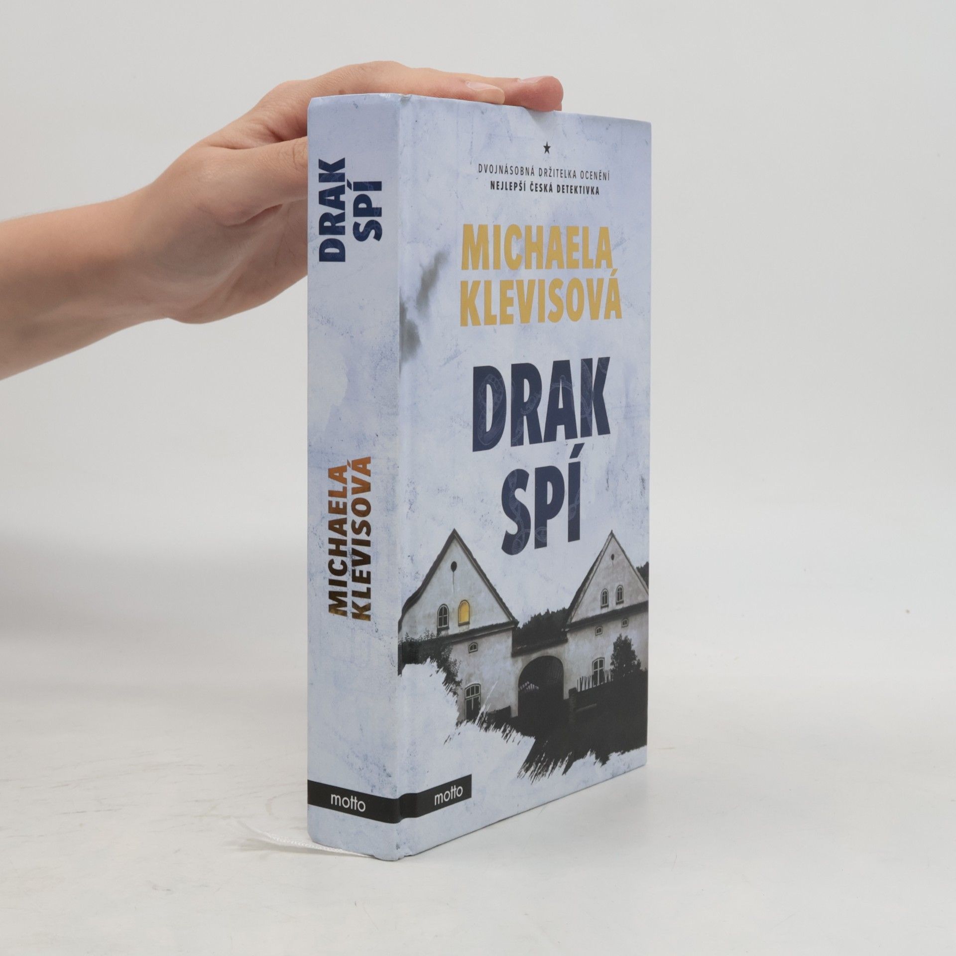 Michaela Klevisová Drak spí