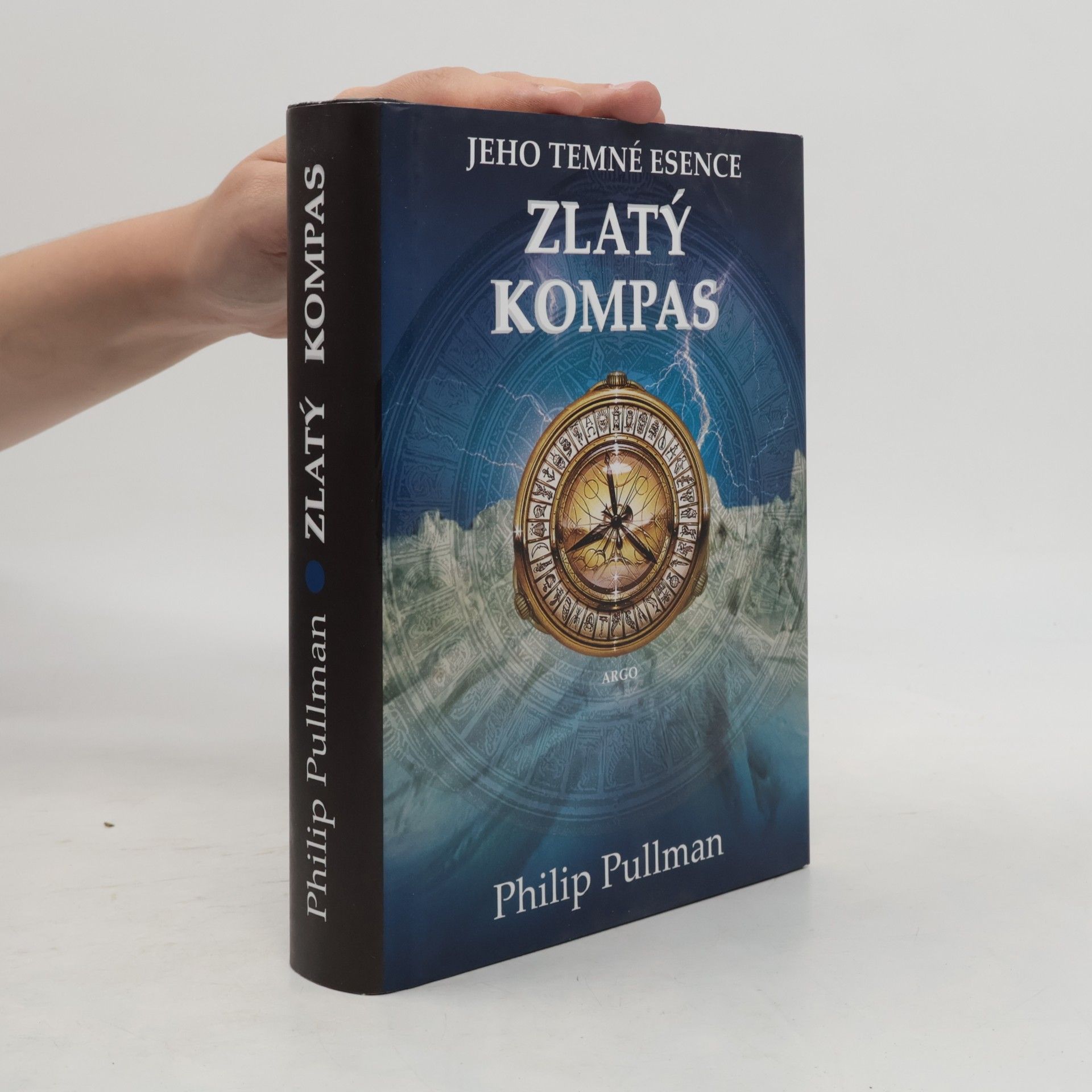Philip Pullman Jeho temné esence. Zlatý kompas