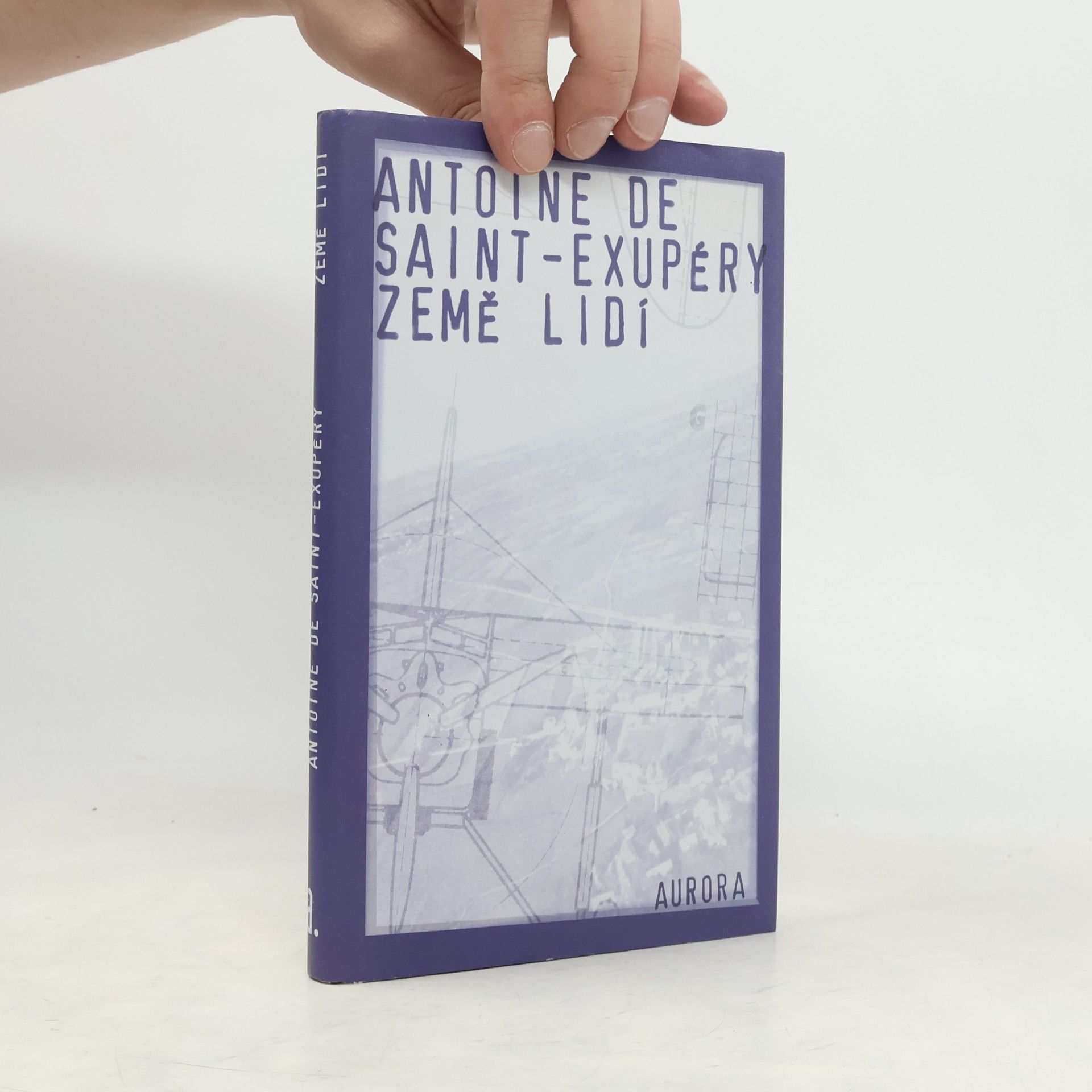Antoine de Saint-Exupéry Země lidí