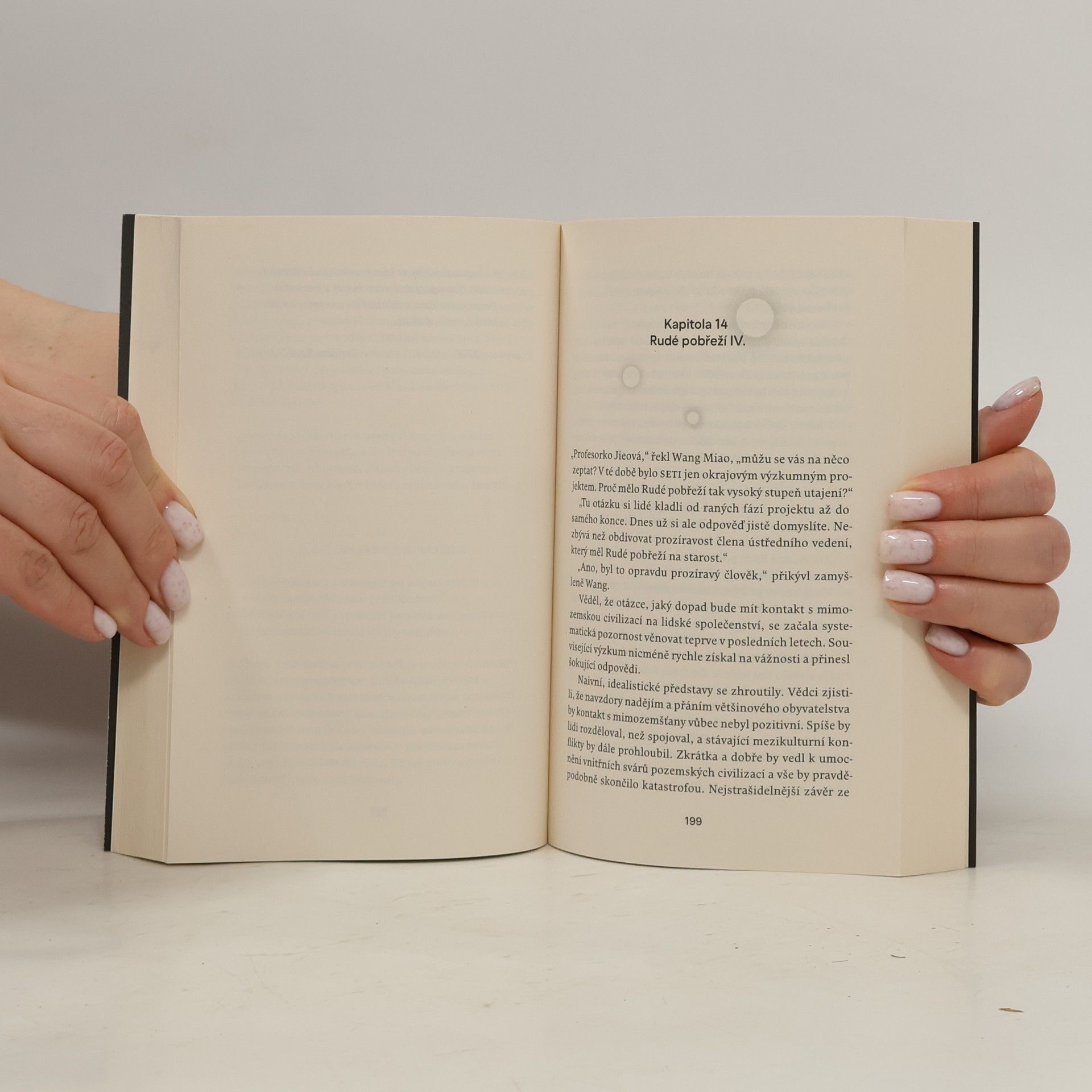 Cixin Liu Problém tří těles