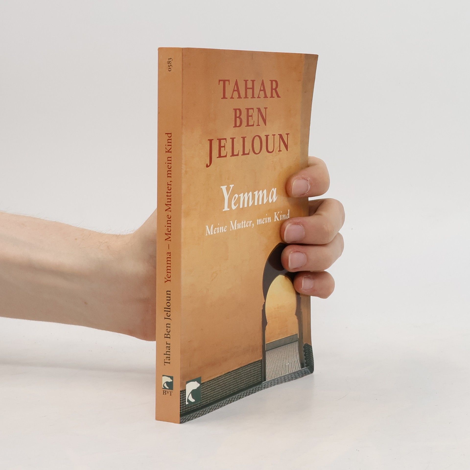 Tahar Ben Jelloun Yemma