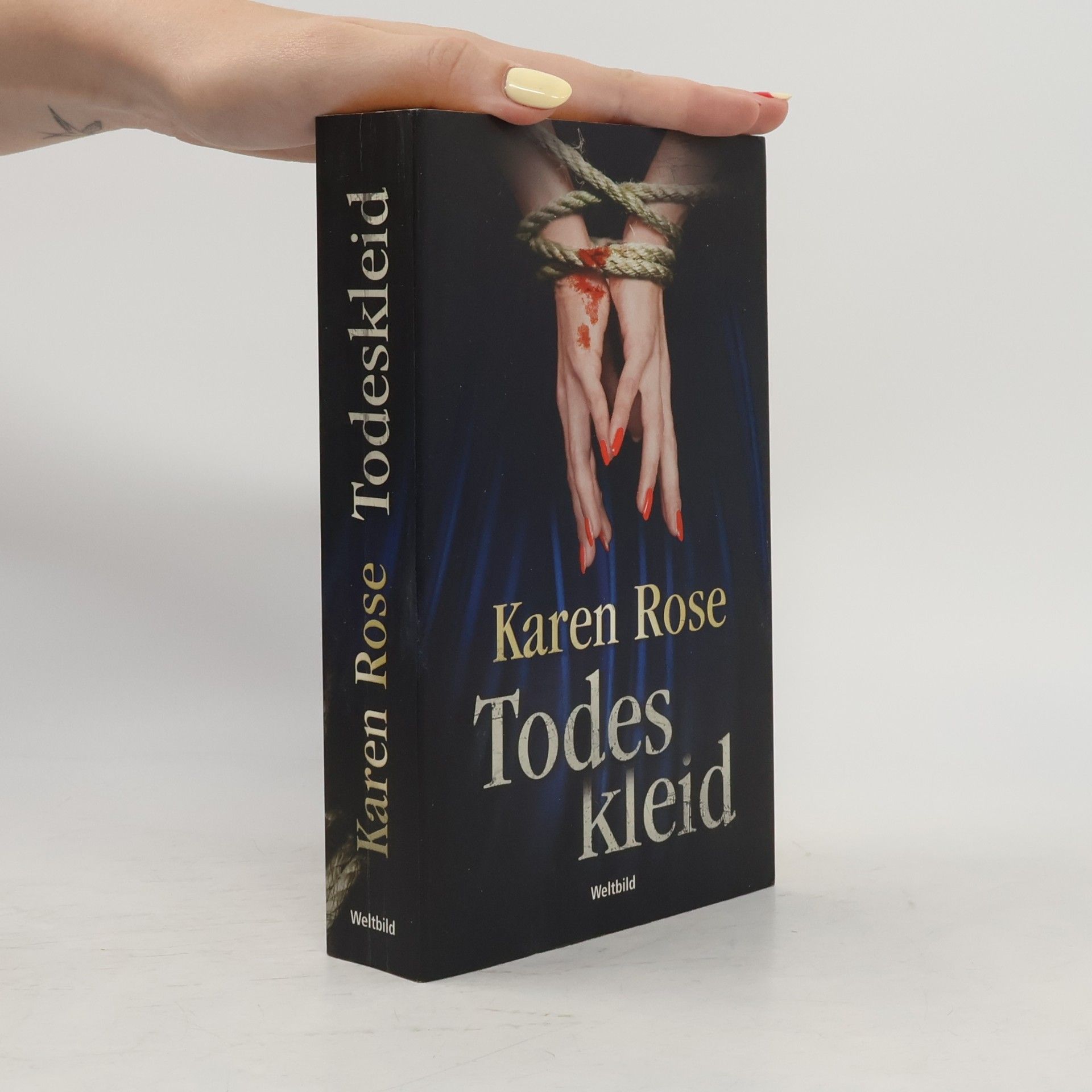 Karen Rose Todeskleid