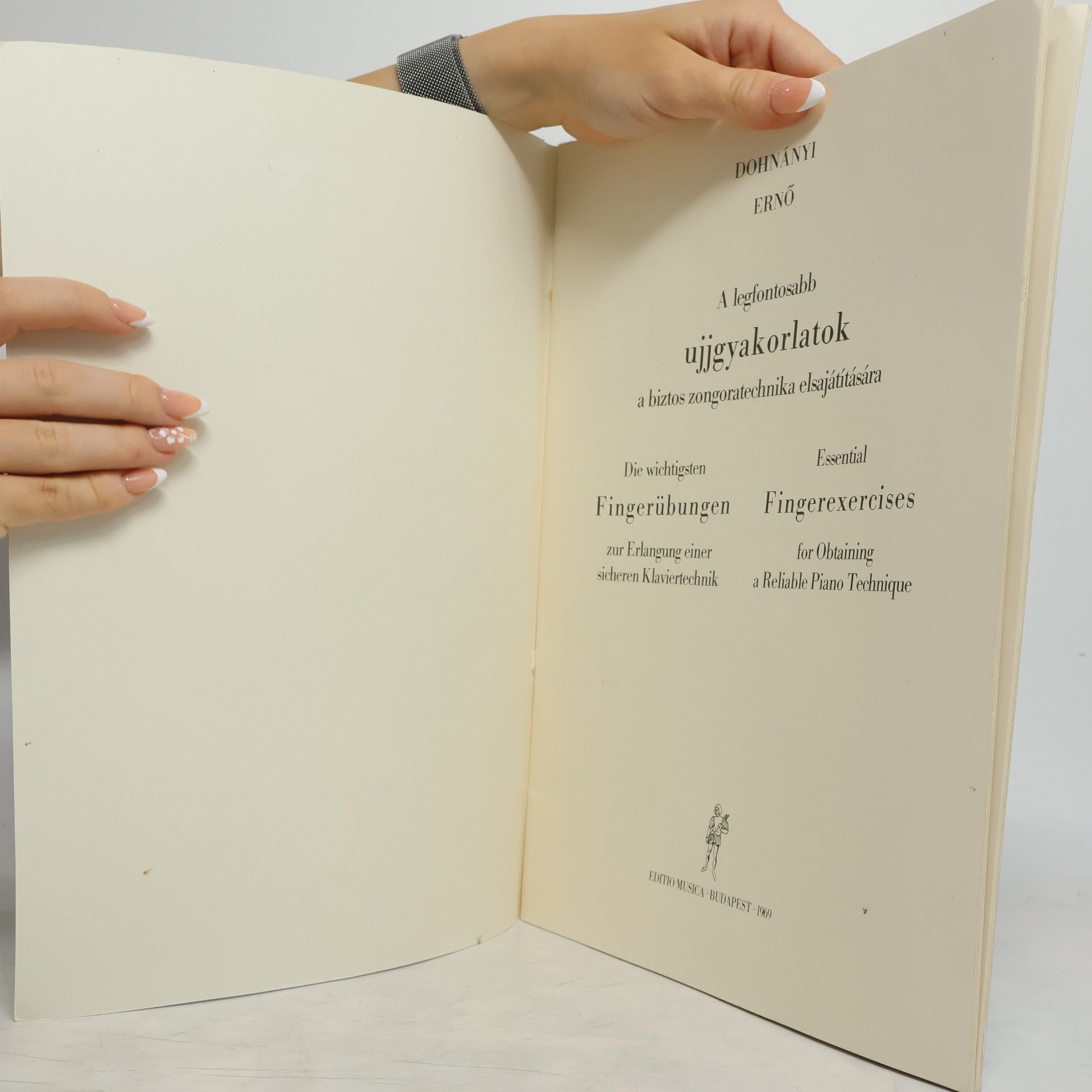 Ernö Dohnányi A legfontosabb ujjgyakorlatok a biztos zongoratechnika elsajátítására