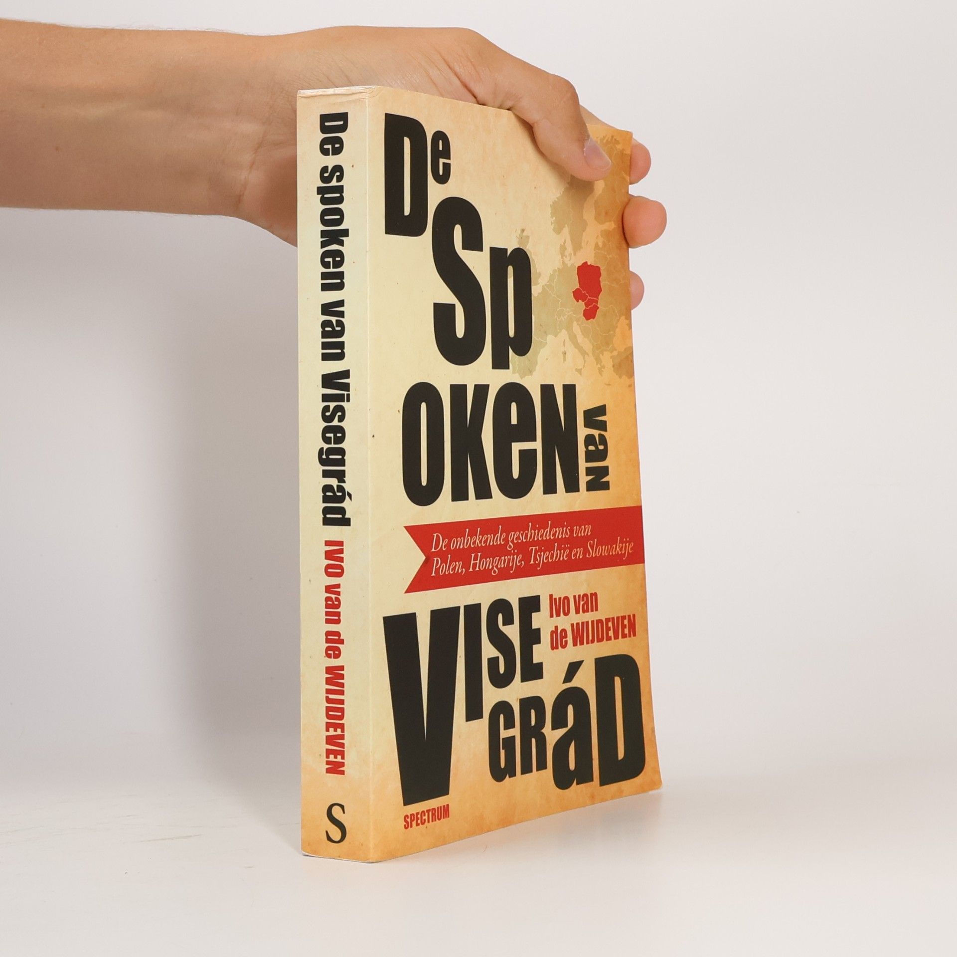 Ivo van de Wijdeven De spoken van Visegrád