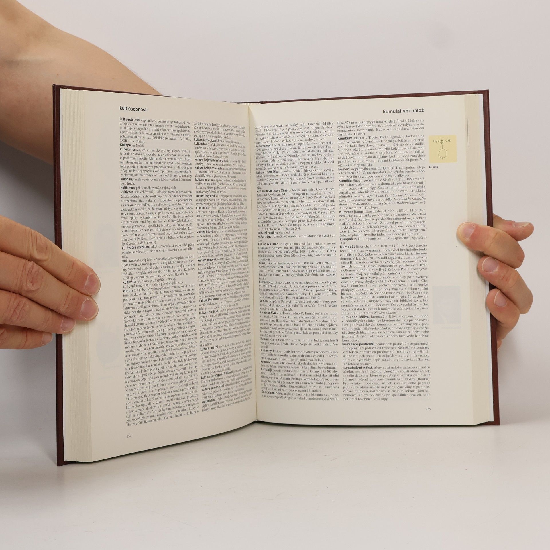 Various authors Všeobecná encyklopedie v osmi svazcích. 4, k/l